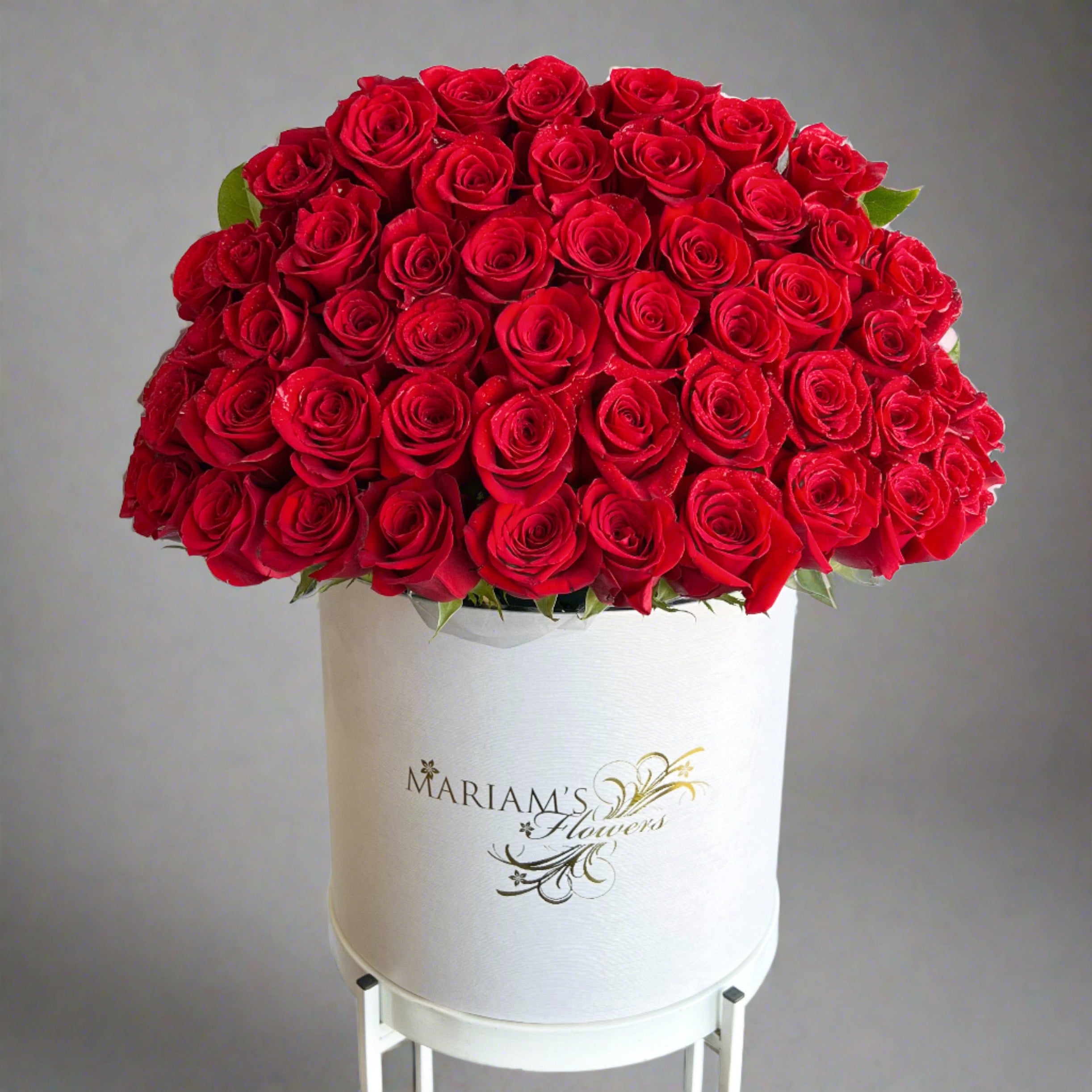 Red Rose Classic - Elegant Artificial Silk Roses for Home Decor, Wedding Bouquets, and Romantic Gifts | Perfect for Valentine's Day, Anniversaries & Table Centerpieces