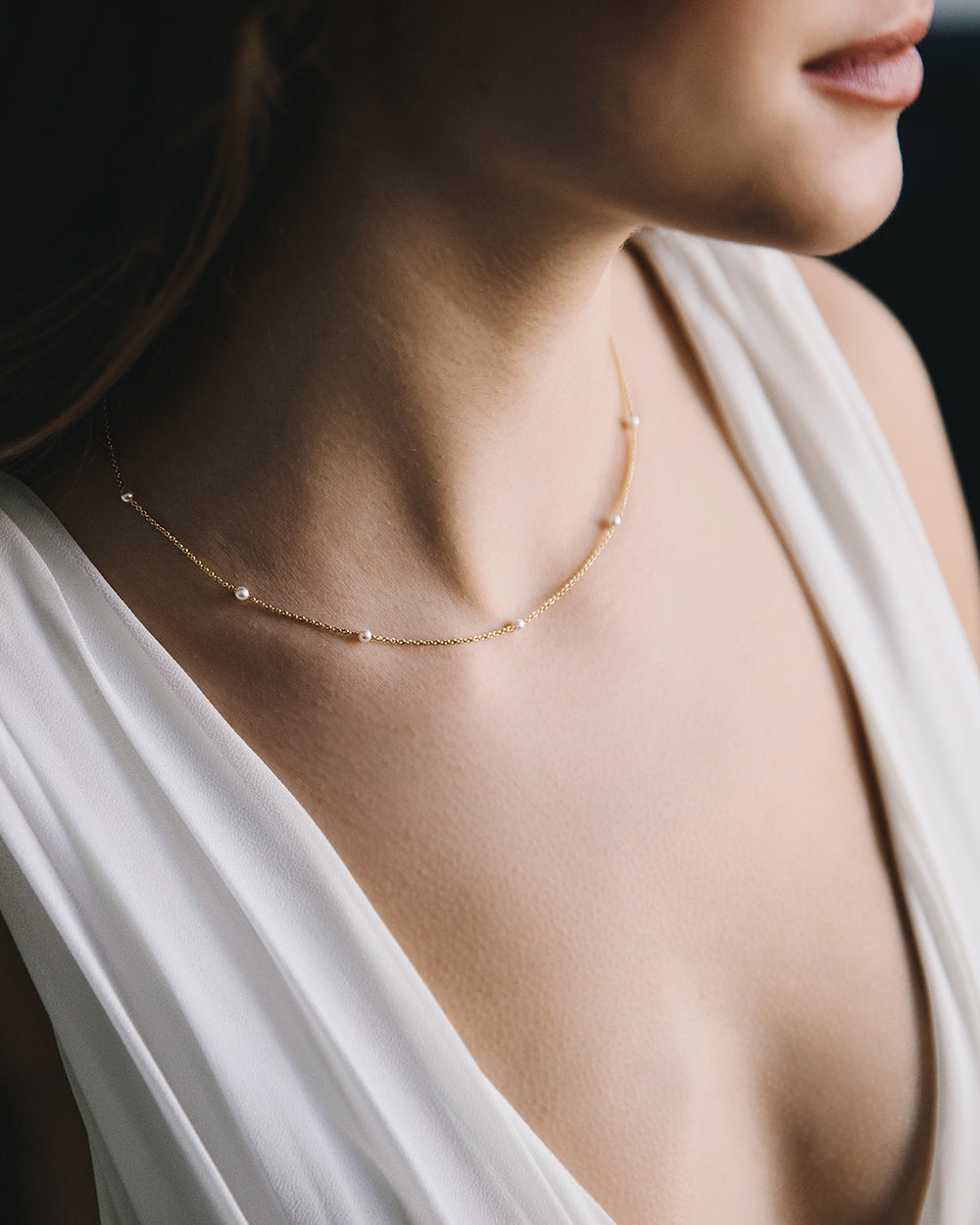 Elegant Scattered Pearl Necklace for Women - Dainty Layered Pearls Jewelry Gift for Bridal, Party & Special Occasions