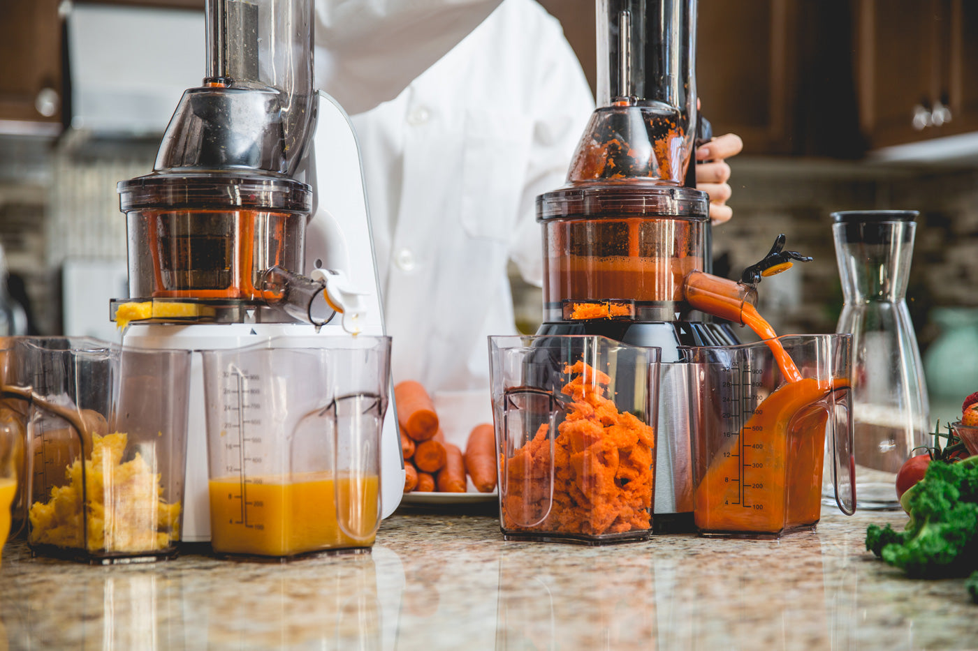 Best Juicer Cups for Fresh Juice - Portable Citrus Lemon Squeezer for Kitchen, Travel & Camping - Easy to Use & Clean - Perfect for Healthy Drinks, Smoothies & Cocktails