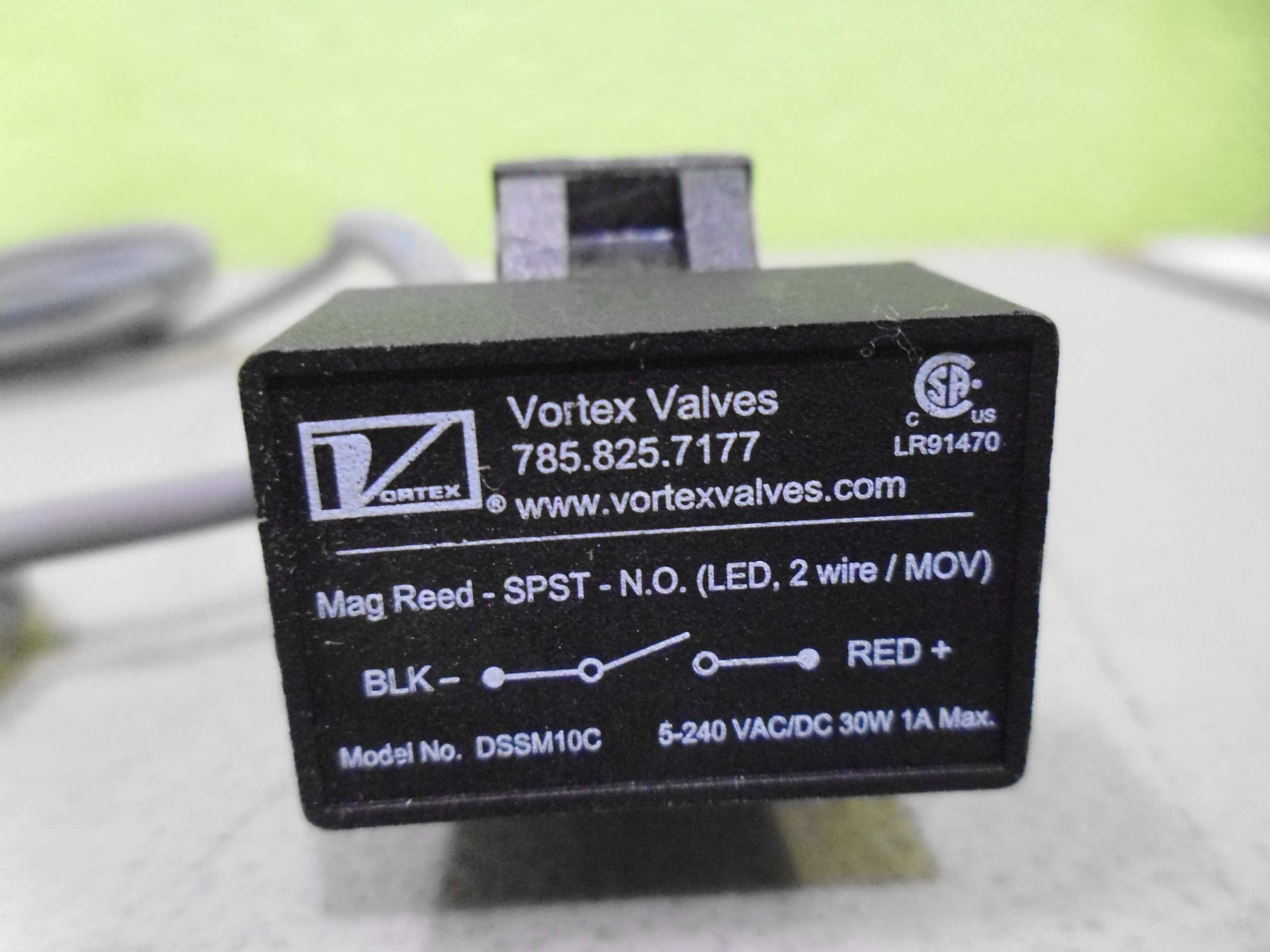 VORTEX DSSM10C 2-Wire Magnetic Reed Switch - SPST, N/O, 5-240V AC/DC, 50/60Hz with LED Indicator - Ideal for Security Systems, Door Sensors & Industrial Automation