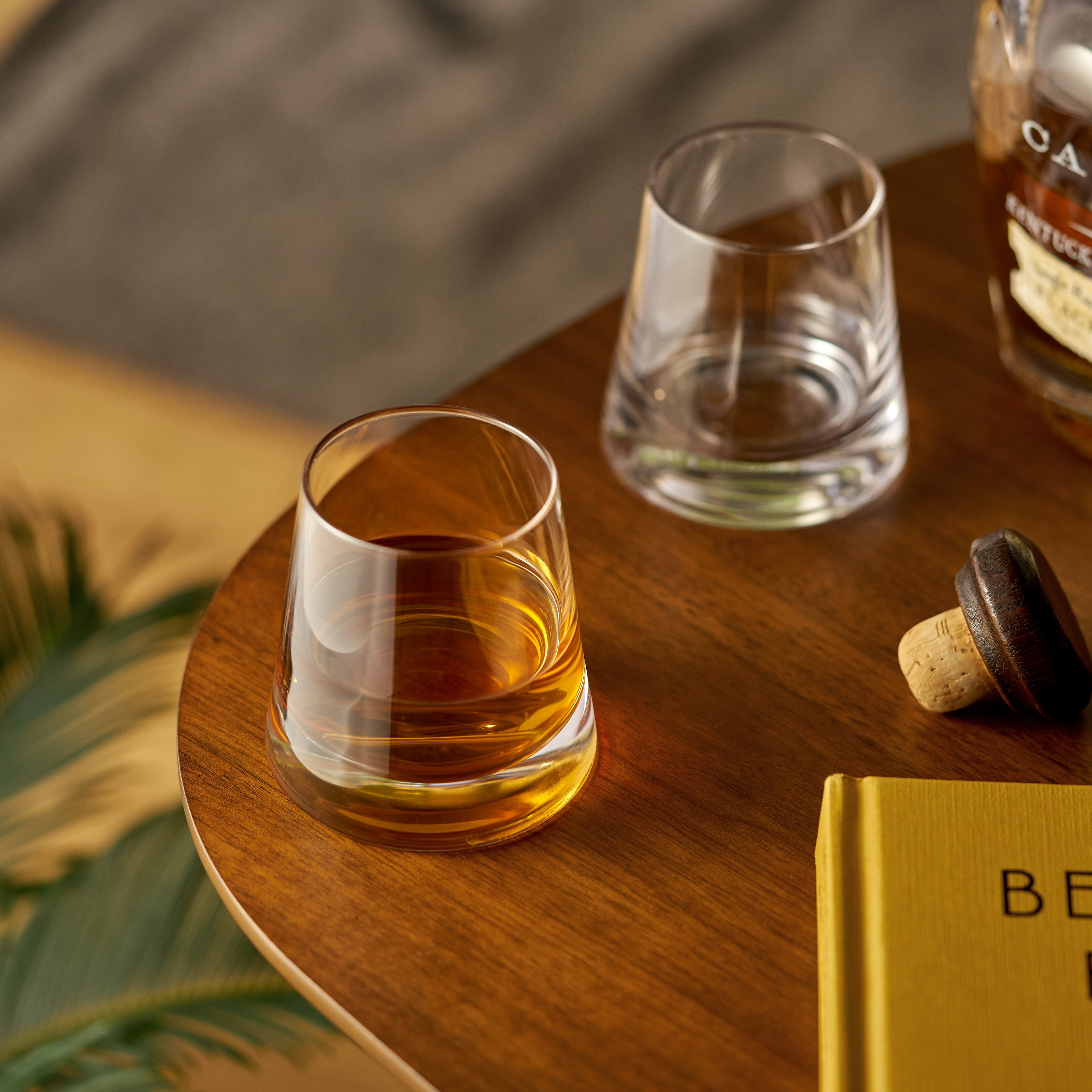 Premium Burke Crystal Whiskey Glasses Set of 2 - Elegant Cut Glass Tumbler for Bourbon, Scotch & Cocktails - Perfect for Home Bar, Gifts & Entertaining