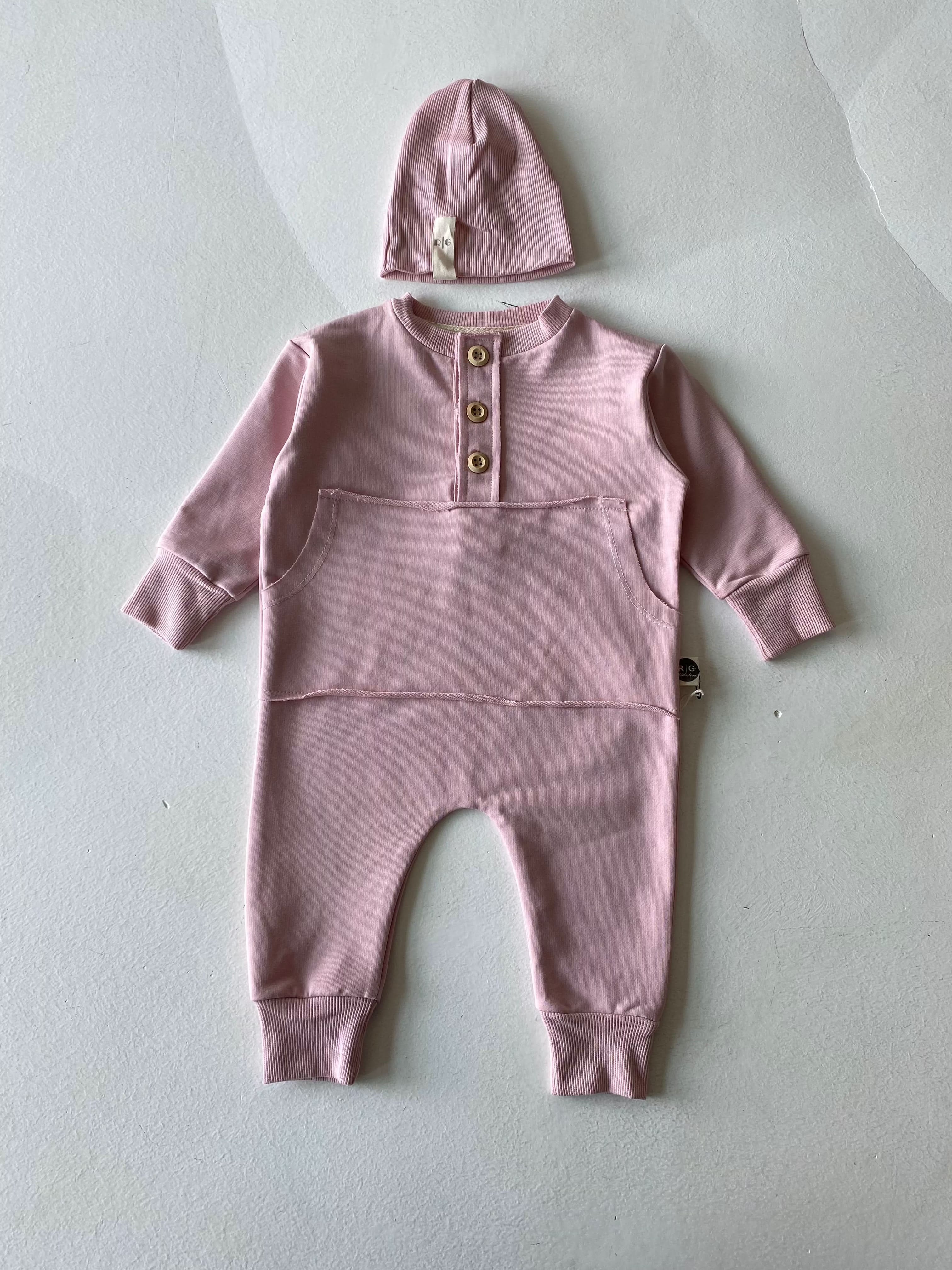 Baby Front Pocket Kangaroo Hooded Romper & Beanie 2-Piece Set - Soft & Cozy Outfit for Newborns, Infants - Perfect for Playtime, Photo Shoots & Gifts