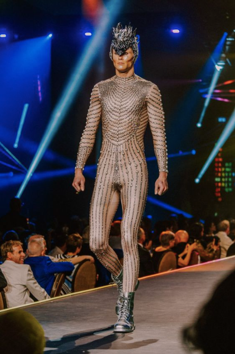 Men's Mirror Catsuit Jumpsuit - Shiny Disco Party Costume for DJ Performance, Burning Man & Space Themed Events - Perfect for Rave, Club & Festival Outfits