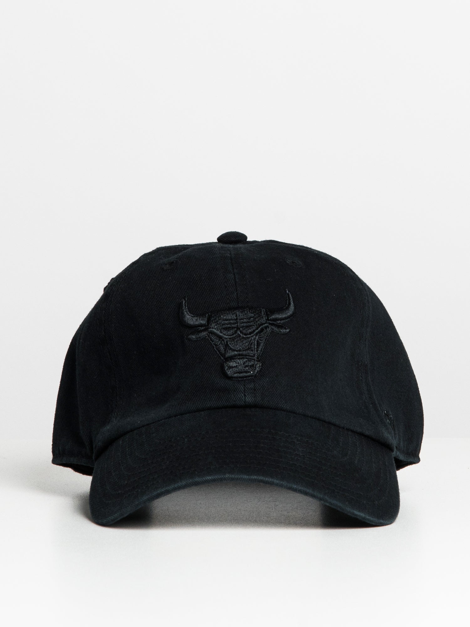 Chicago Bulls Snapback Hat - Official NBA 47 Brand Clean Up Adjustable Cap for Men & Women - Perfect for Basketball Games, Streetwear Fashion & Sports Fans