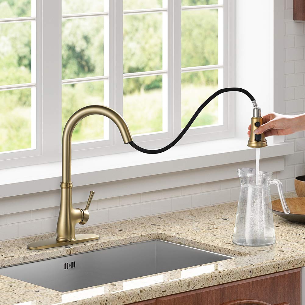 Premium Brushed Gold Kitchen Faucet with Pull-Out Sprayer - Single Handle 1-Hole Pull-Down Sink Faucet in Champagne Bronze by WEWE - Perfect for Modern Farmhouse & Contemporary Kitchen Renovations