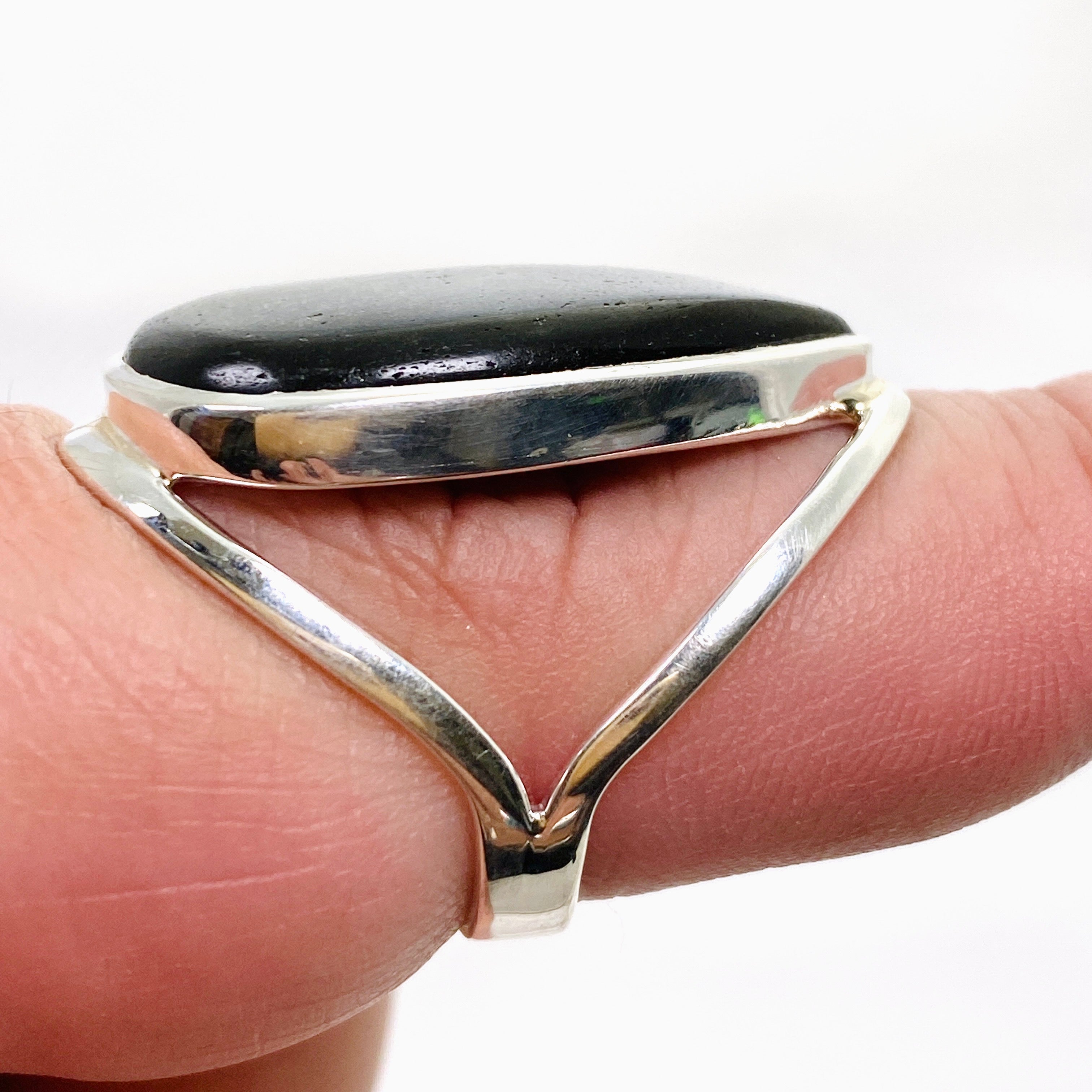 Goldsheen Obsidian Teardrop Cabochon Split Band Ring - Size 9 - KRGJ3344 - Elegant Jewelry for Women, Perfect for Weddings, Parties & Special Occasions