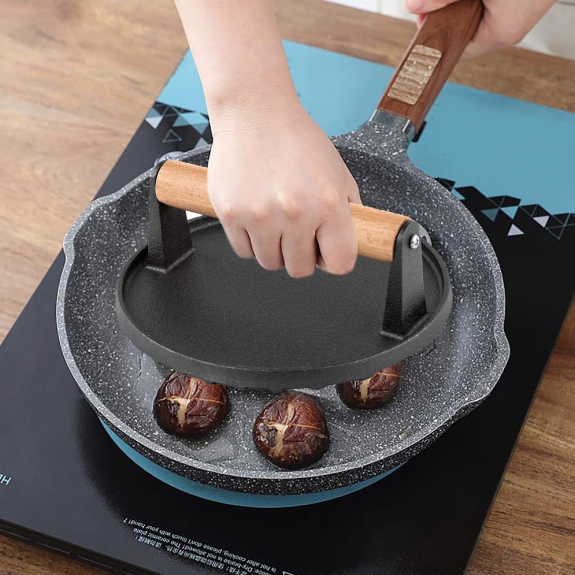 Heavy Duty Round Iron Smash Burger Press - Perfect for Grilling, Smashing Steak, Bacon & Burgers - Ideal for BBQ, Backyard Cookouts & Restaurant Use