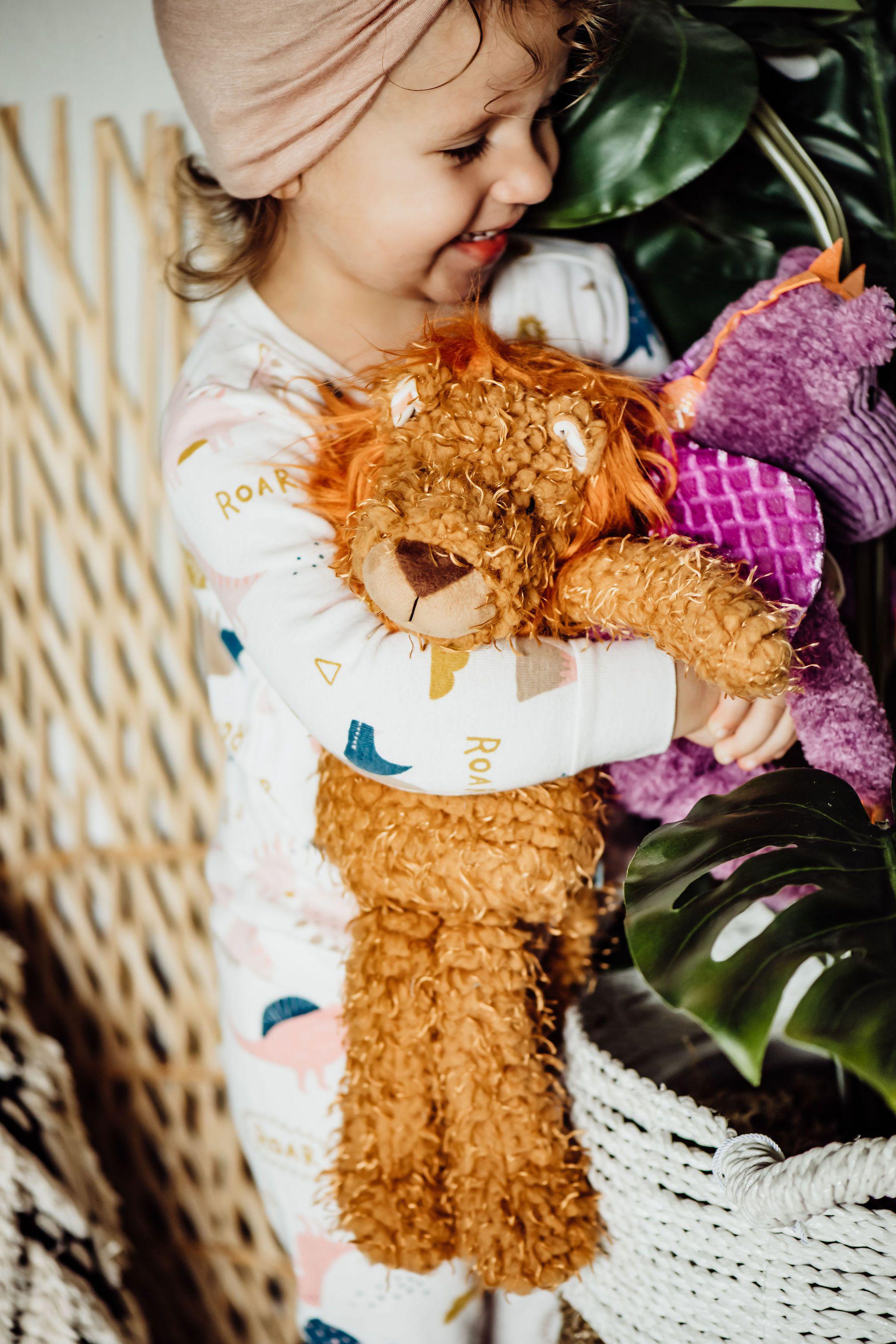 Leon the Lion Stuffed Animal - Soft Plush Toy for Kids, Collectors & Gifts | Perfect for Cuddling, Nursery Decor & Lion-Themed Parties
