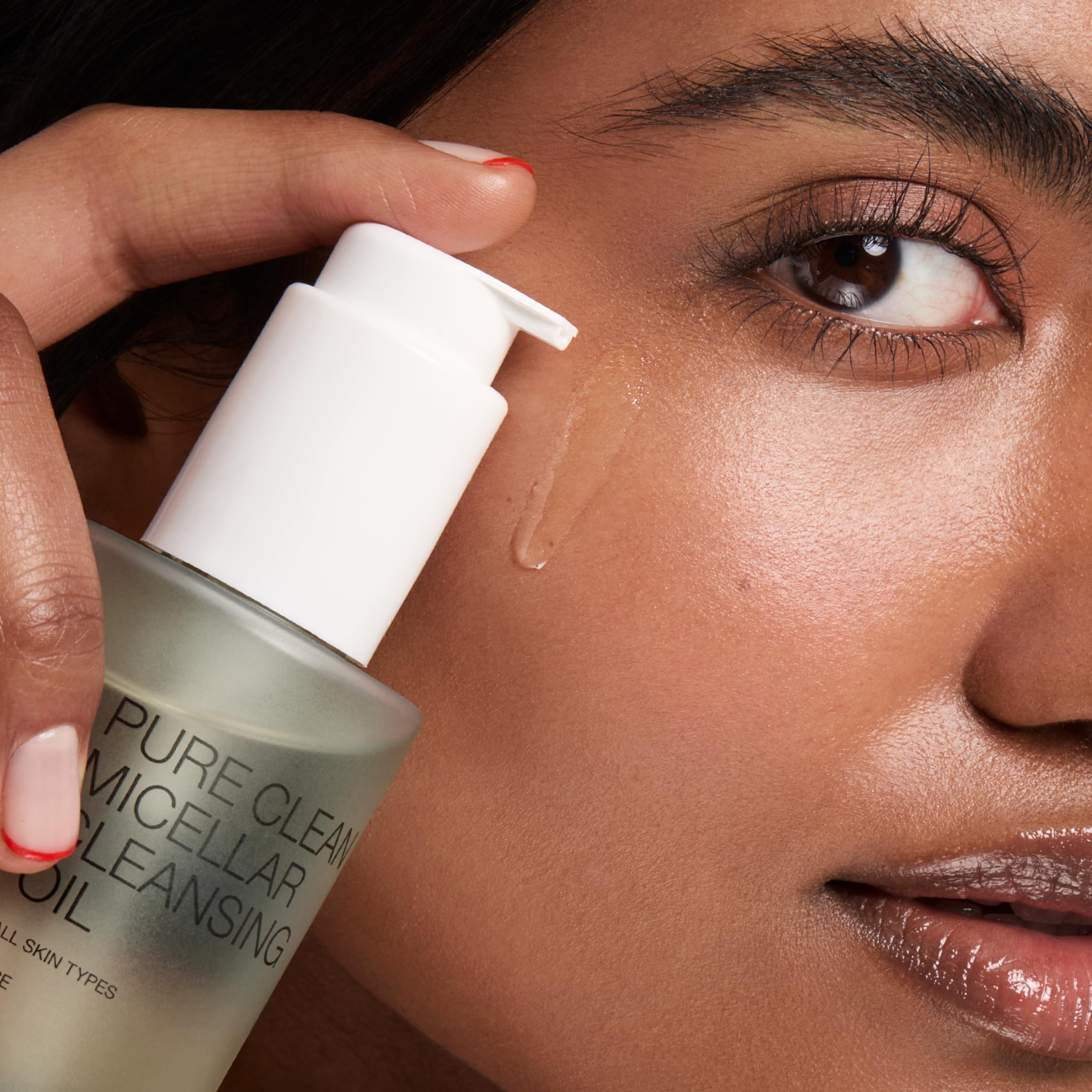 KIKO Milano Pure Clean Micellar Cleansing Oil - Gentle Makeup Remover & Facial Cleanser for Sensitive Skin | Perfect for Daily Skincare & Makeup Removal Routine