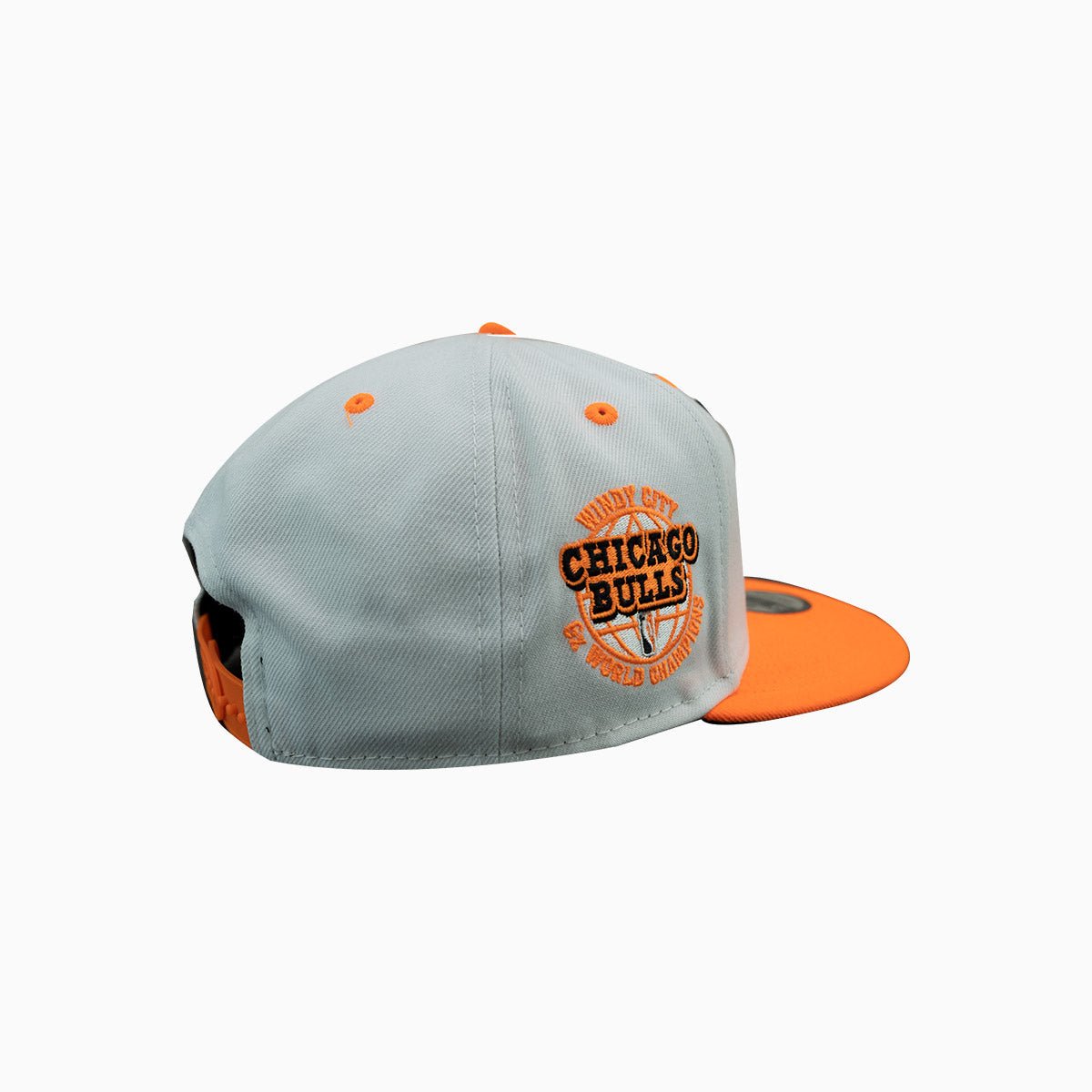 Chicago Bulls 6X NBA World Champions Snapback Hat - Official 9Fifty Adjustable Cap for Basketball Fans & Streetwear Fashion