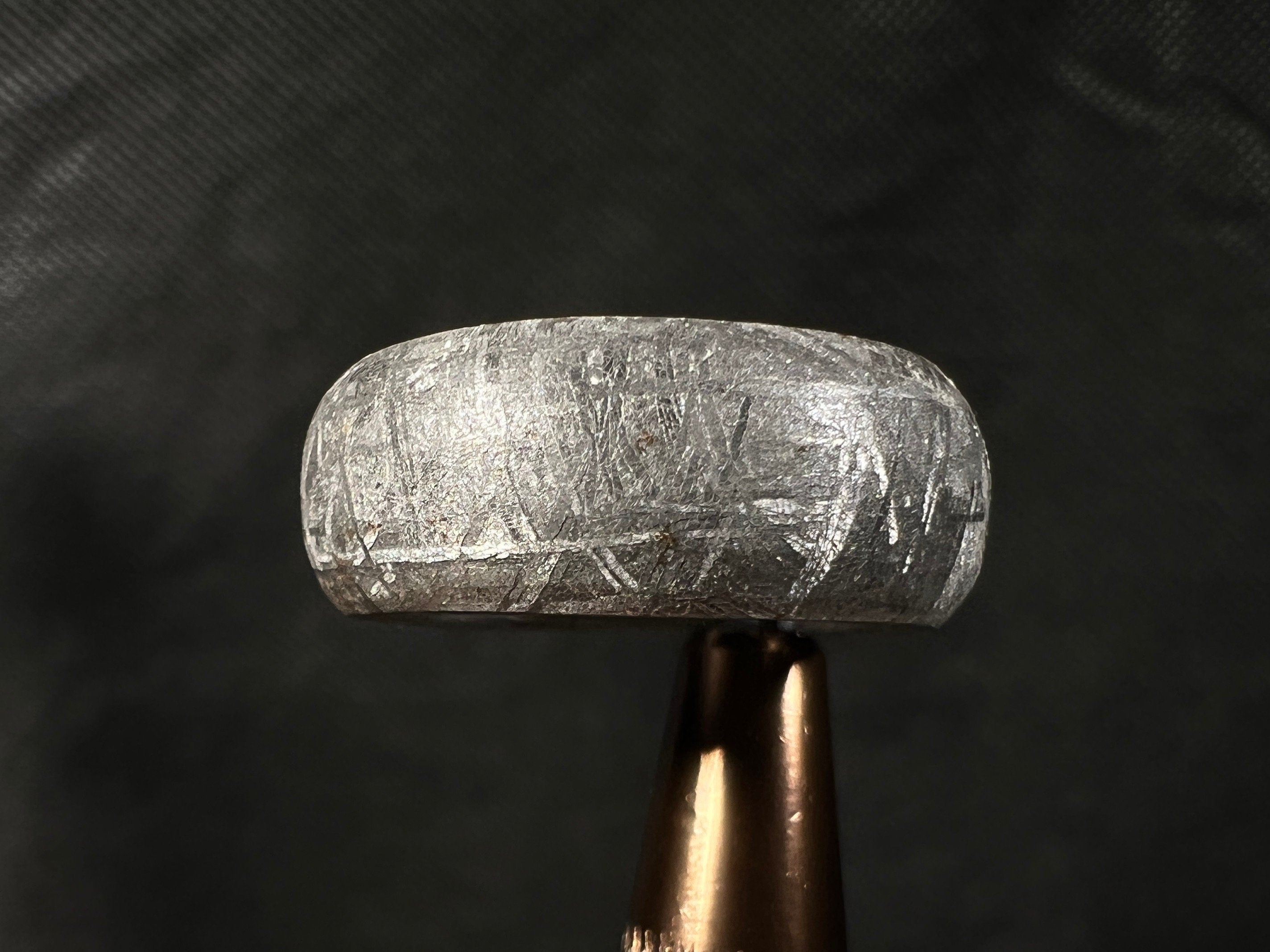 GIBEON Meteorite Ring Size 4.5 - Genuine Space Meteorite Wedding Band for Men & Women - Astronomy Jewelry with Unique Widmanstätten Patterns - Perfect for Engagement, Anniversary & Unique Gifts
