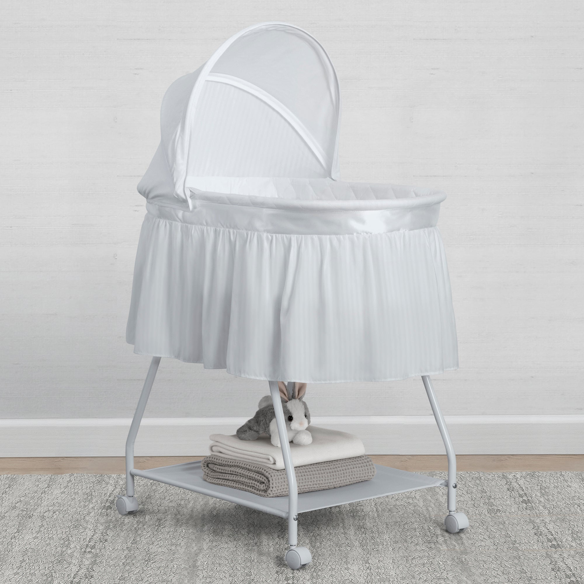 Classic Sweet Beginnings Bassinet - Portable Baby Crib for Newborns & Infants | Perfect for Nursery, Bedroom & Travel | Safe Sleep Solution for 0-6 Months