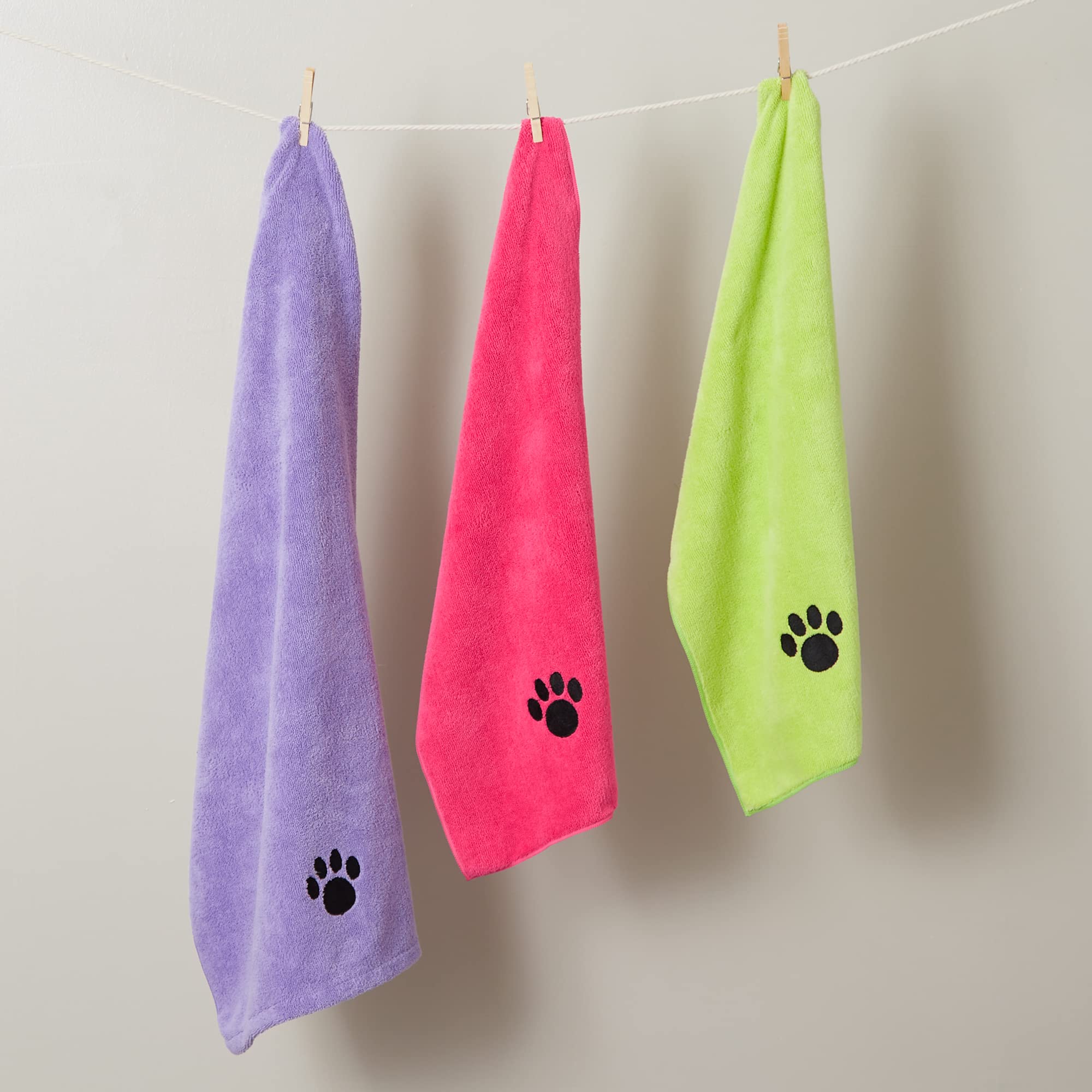 Premium Absorbent Microfiber Pet Grooming Towel - X-Large 41x23.5 Inches, Super Soft & Quick-Drying for Dogs & Cats, Lettuce Green - Perfect for Bath Time, Grooming & Post-Walk Drying