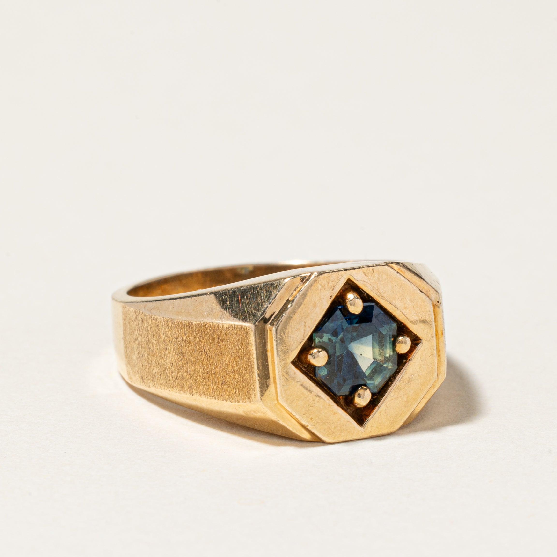 10K Yellow Gold Sapphire Ring for Women - 1.51ctw Oval Cut Blue Sapphire Engagement Ring - Size 9.25 - Perfect for Wedding, Anniversary & Valentine's Day Gifts