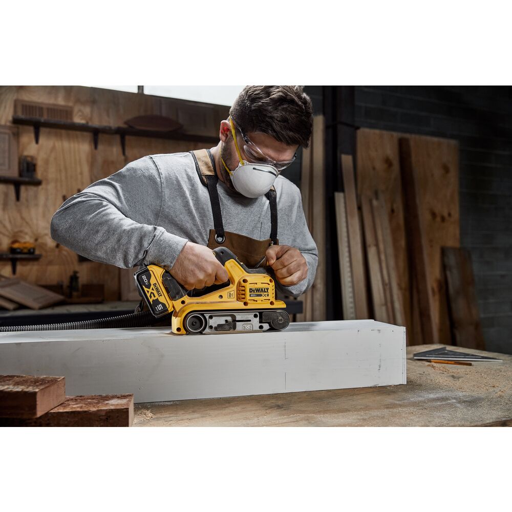 DEWALT DCW220B 20V MAX XR Brushless Cordless Belt Sander (Tool Only) - Perfect for Woodworking, Sanding Floors & DIY Projects