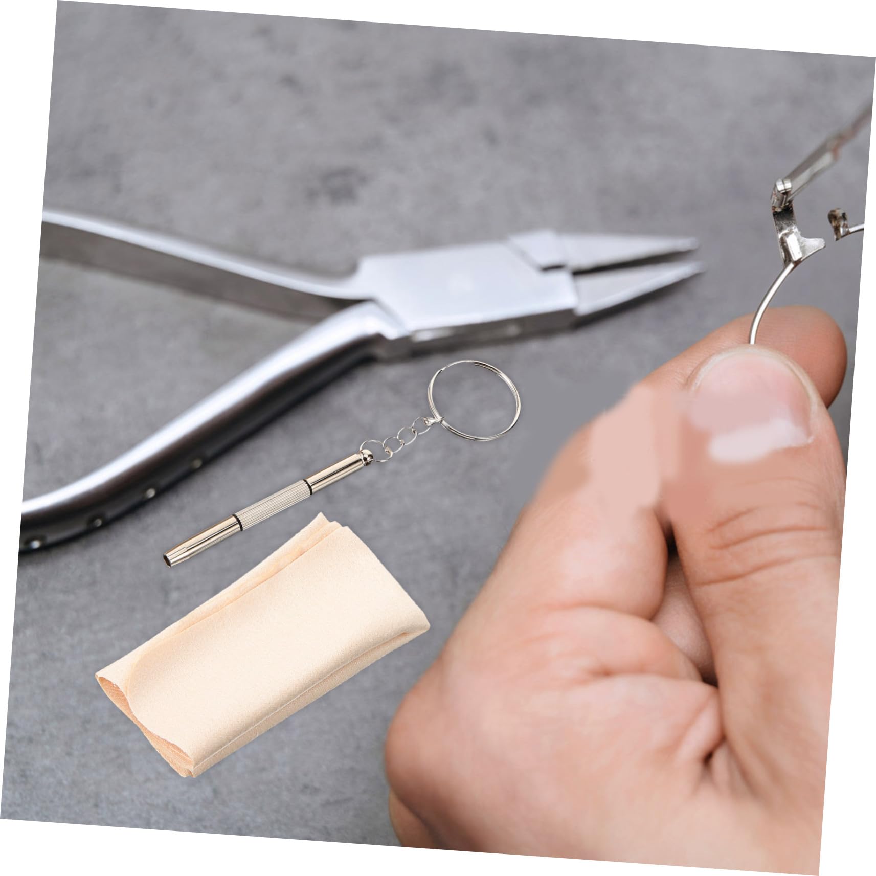 SOLUSTRE 1 Set Eyeglass Nose Pads & Bridge Repair Kit - Plastic Replacement Nose Pads, Nose Bridge & Screws for Glasses Accessories - Perfect for Comfort Adjustment & Eyewear Maintenance at Home or Office