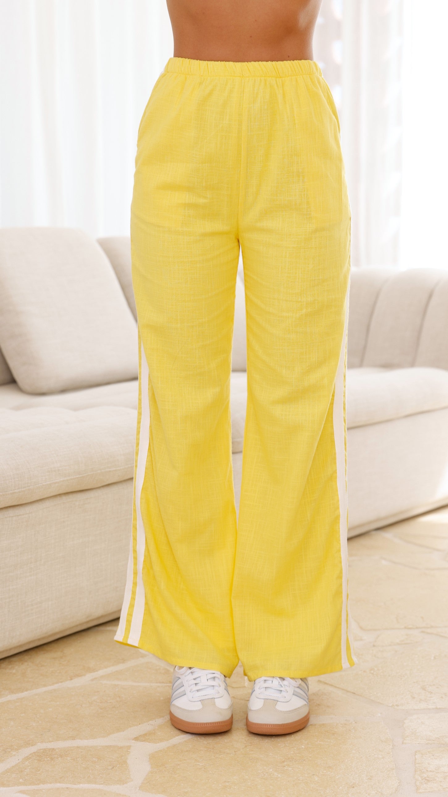 Limone Top & Pants Set - Stylish 2-Piece Outfit for Women | Casual Summer Wear for Beach, Vacation & Everyday Comfort