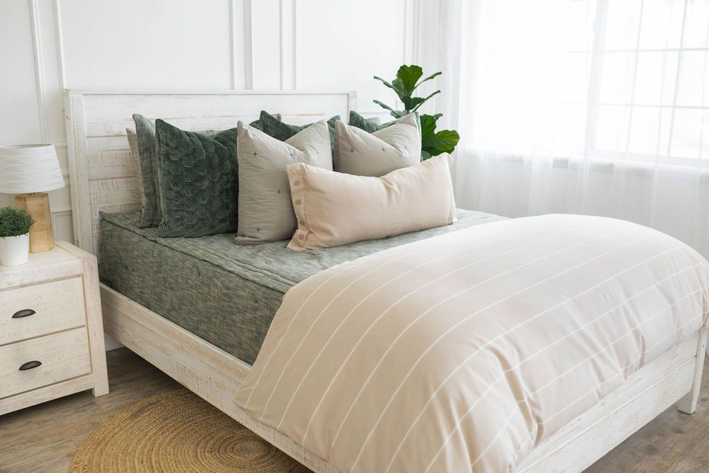 Premium Remington Duvet Cover Set - Soft & Breathable Bedding Collection for Queen/King Size - Perfect for Cozy Bedrooms & Guest Rooms