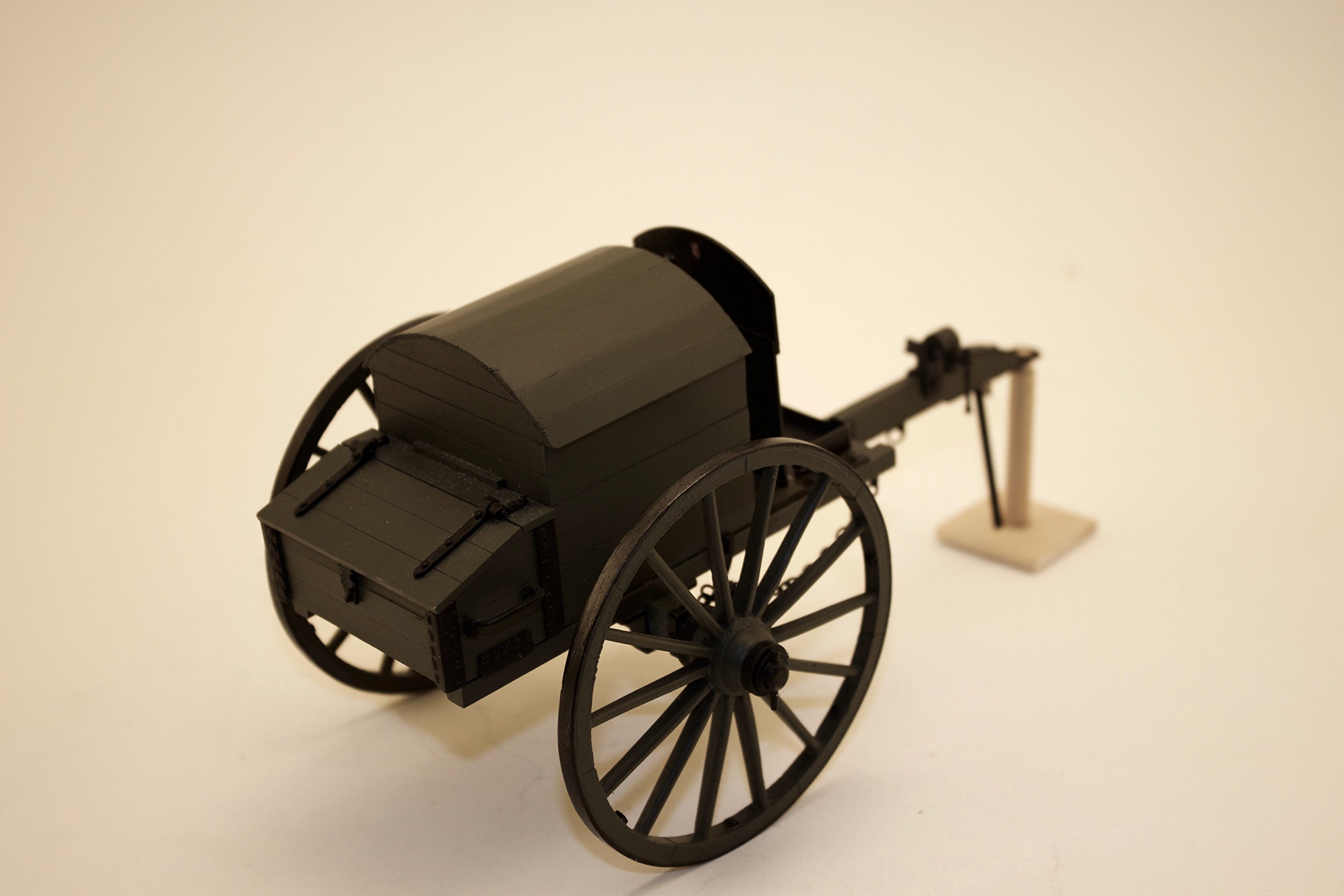 1:16 Scale Civil War Battery Forge Caisson Ammunition Carriage Model - Historical Military Display & Wargaming Scenery for Collectors and Enthusiasts