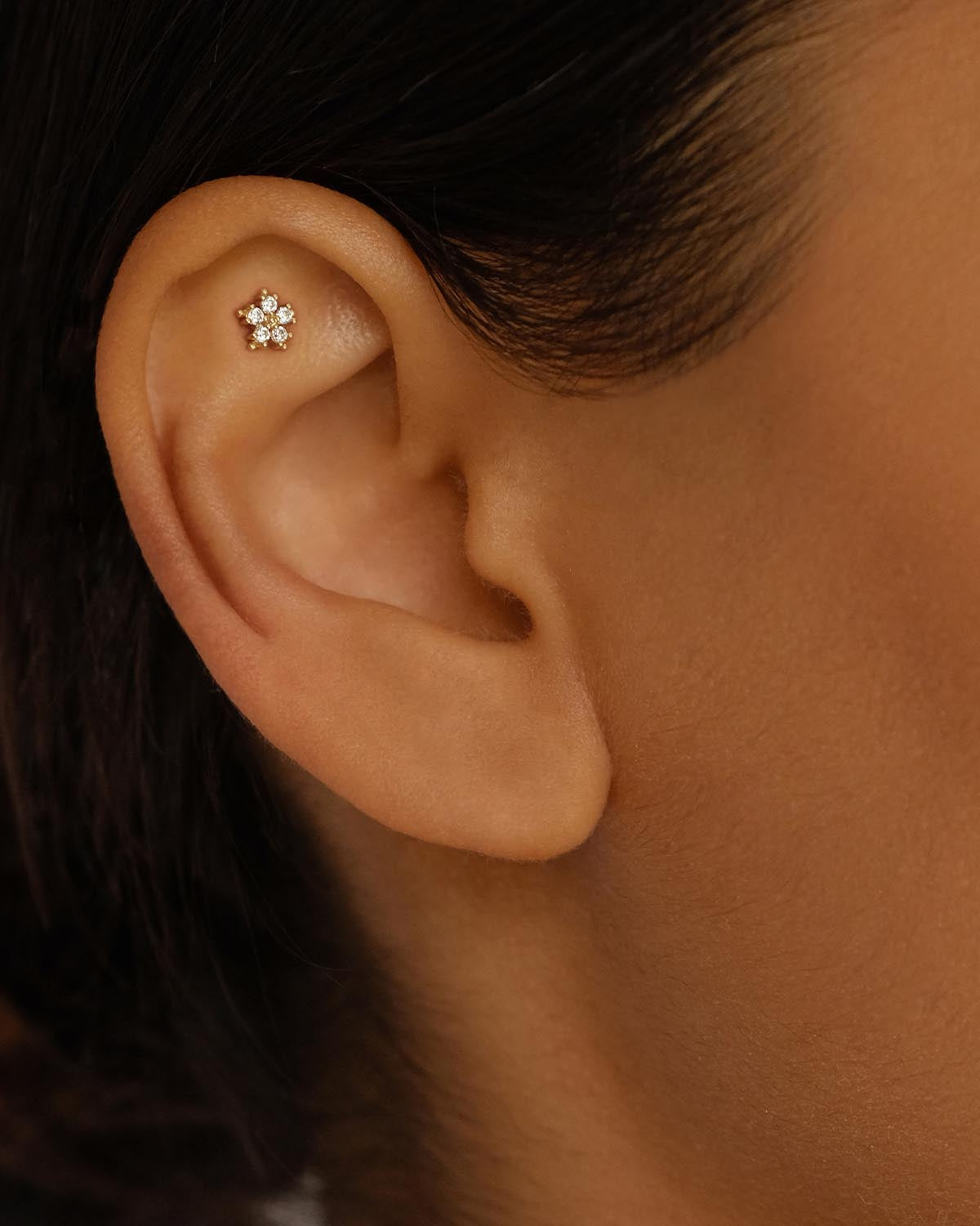 14K Solid Gold Snowflake Cartilage Earring - Dainty Cartilage Hoop Earrings for Women - Perfect for Christmas Gifts, Winter Fashion & Everyday Wear