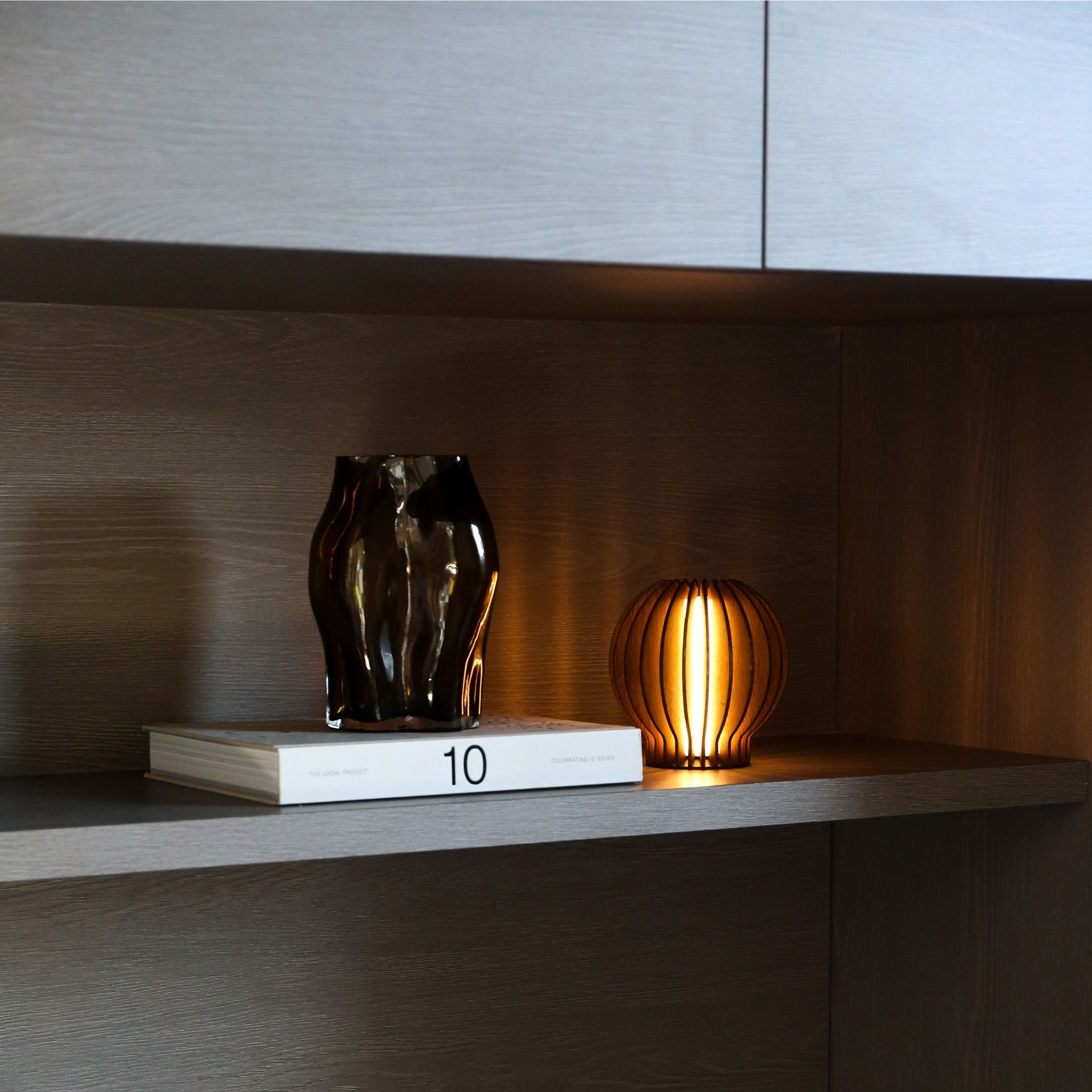 EVA SOLO Rechargeable LED Table Lamp - Round Smoked Oak Design, Dimmable & Portable for Bedroom, Living Room, Office Decor