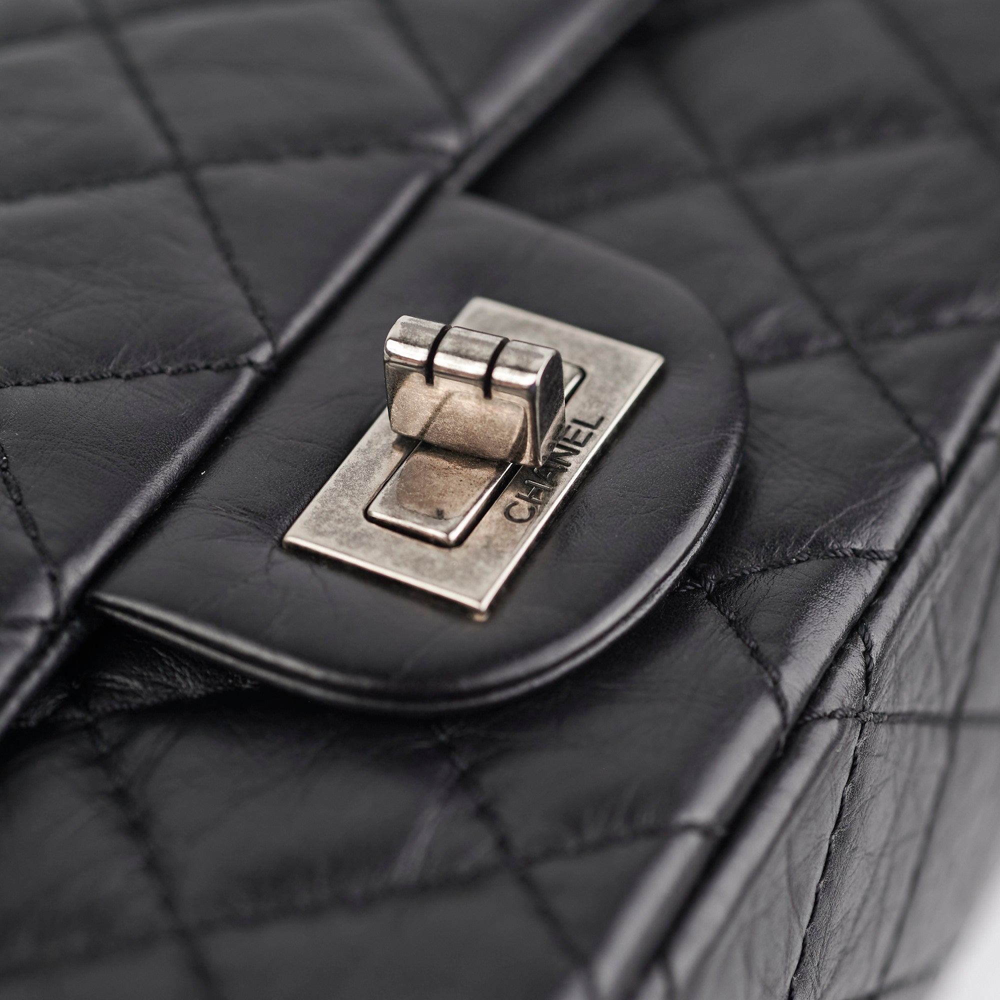 Authentic Chanel Reissue 225 Black Calfskin Leather Flap Bag - Luxury Handbag for Women, Perfect for Evening Events & Special Occasions