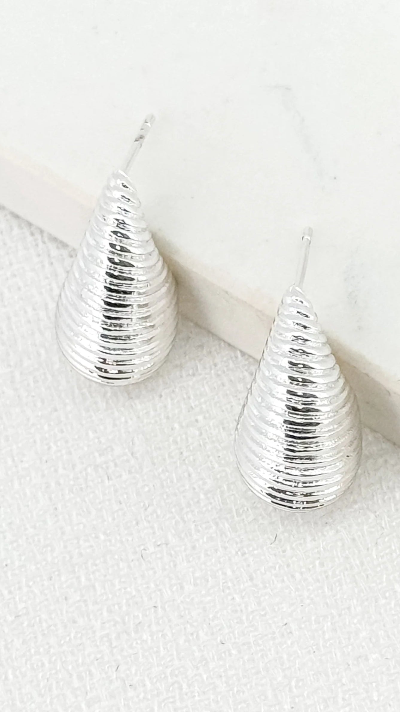 Elegant Silver Luttega Earrings for Women - Hypoallergenic Fashion Jewelry - Perfect for Parties, Weddings & Everyday Wear