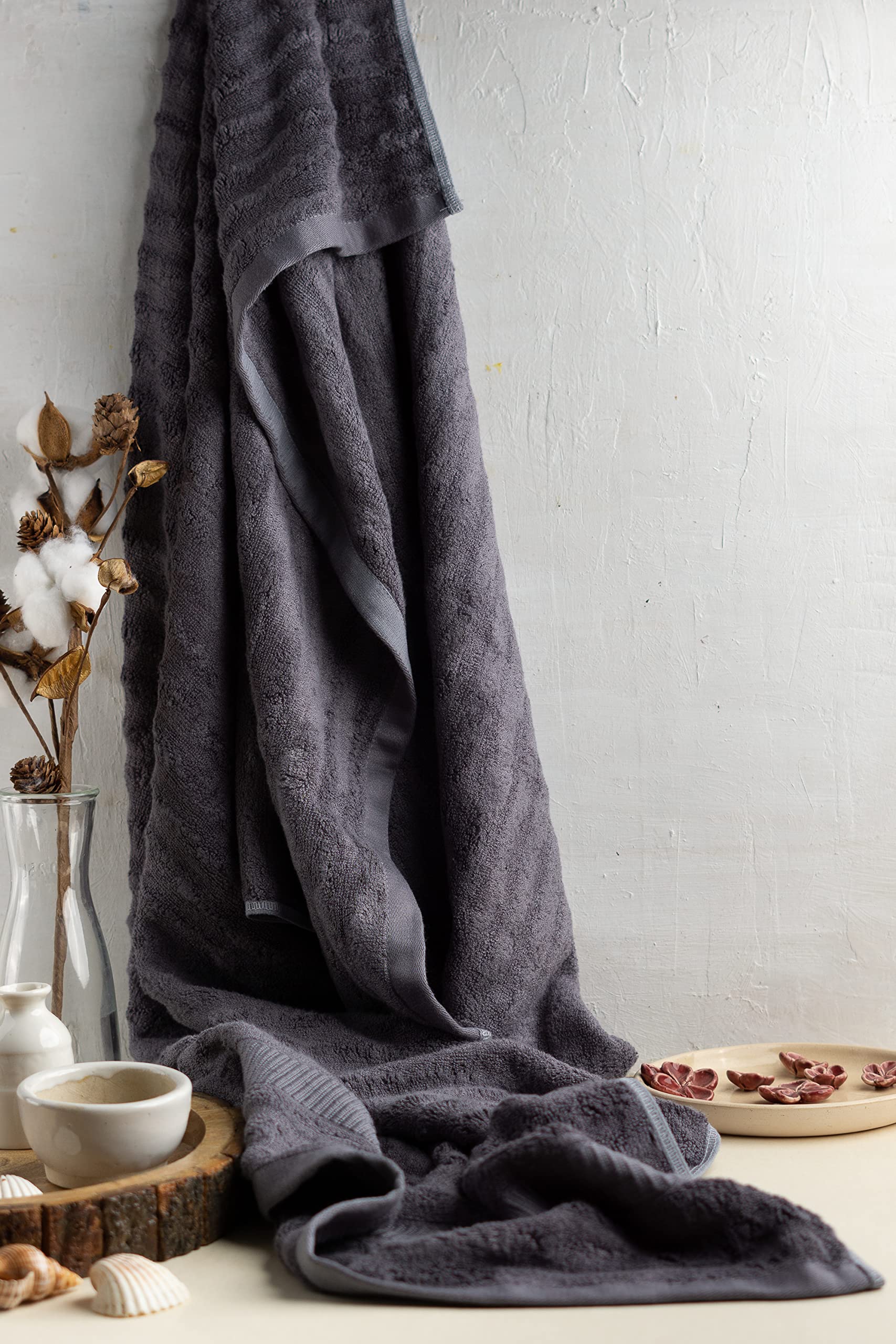 Premium 3-Piece Bamboo Towel Set - Ultra Soft, Absorbent & Antimicrobial 600 GSM (Bath, Hand & Face Towels) | Ideal for Spa, Luxury Bathing & Thoughtful Gifts | Space Grey