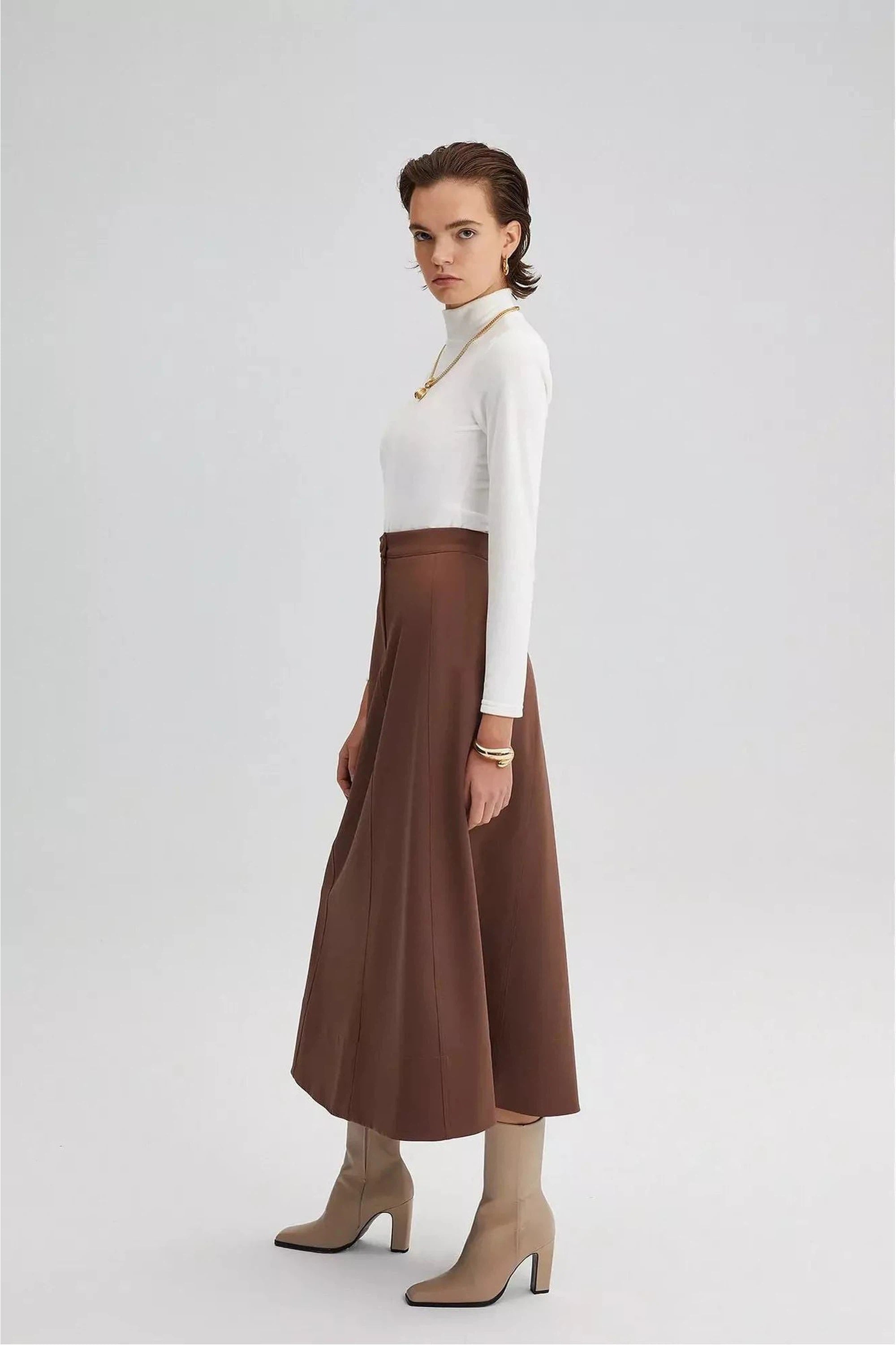 Stylish Crepe Skirt with Decorative Buttons - Perfect for Office Wear, Date Nights & Casual Outings