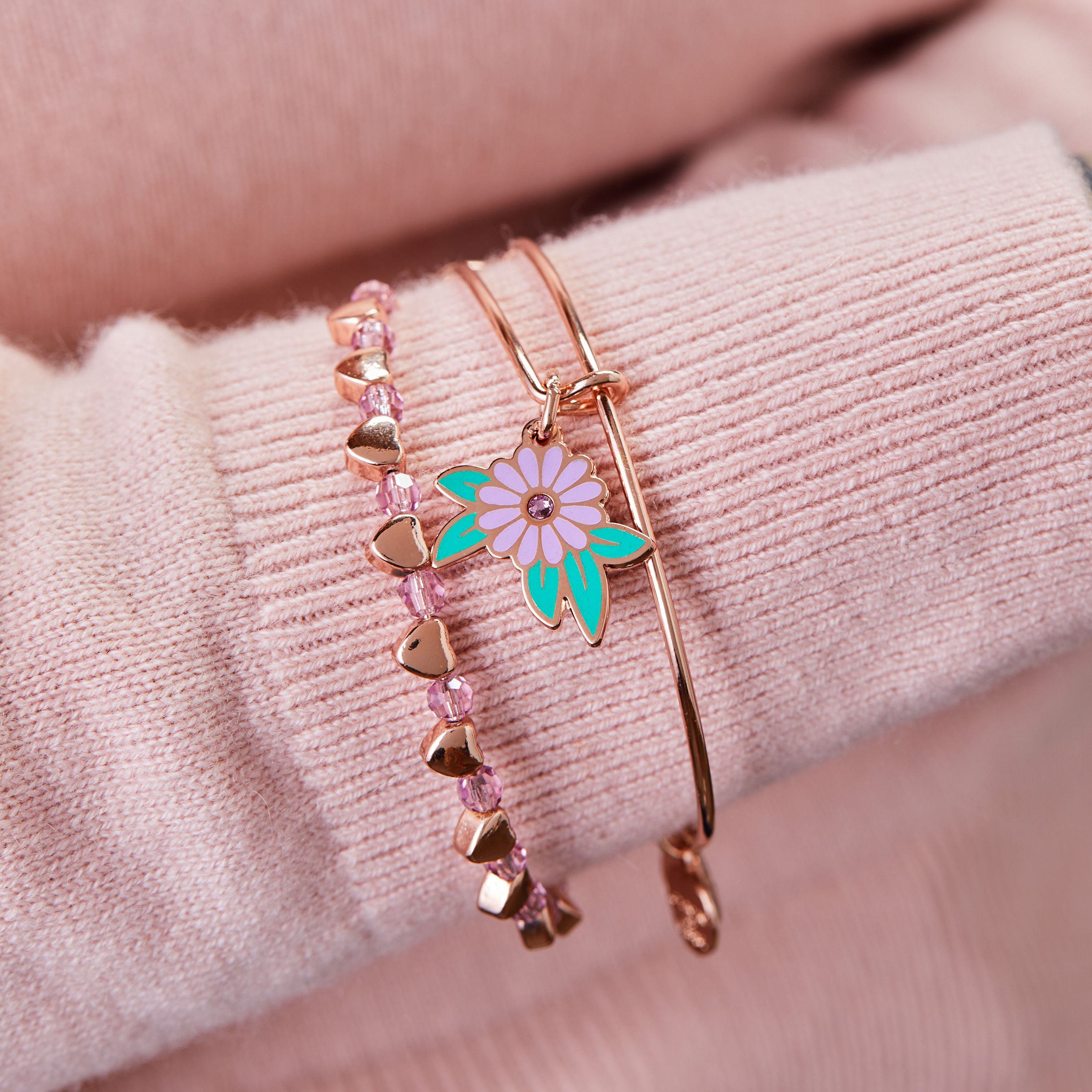 Flower & Hearts Charm Bangle Bracelets Set of 2 - Elegant Stackable Jewelry for Women, Perfect for Valentine's Day Gifts, Anniversary or Everyday Wear