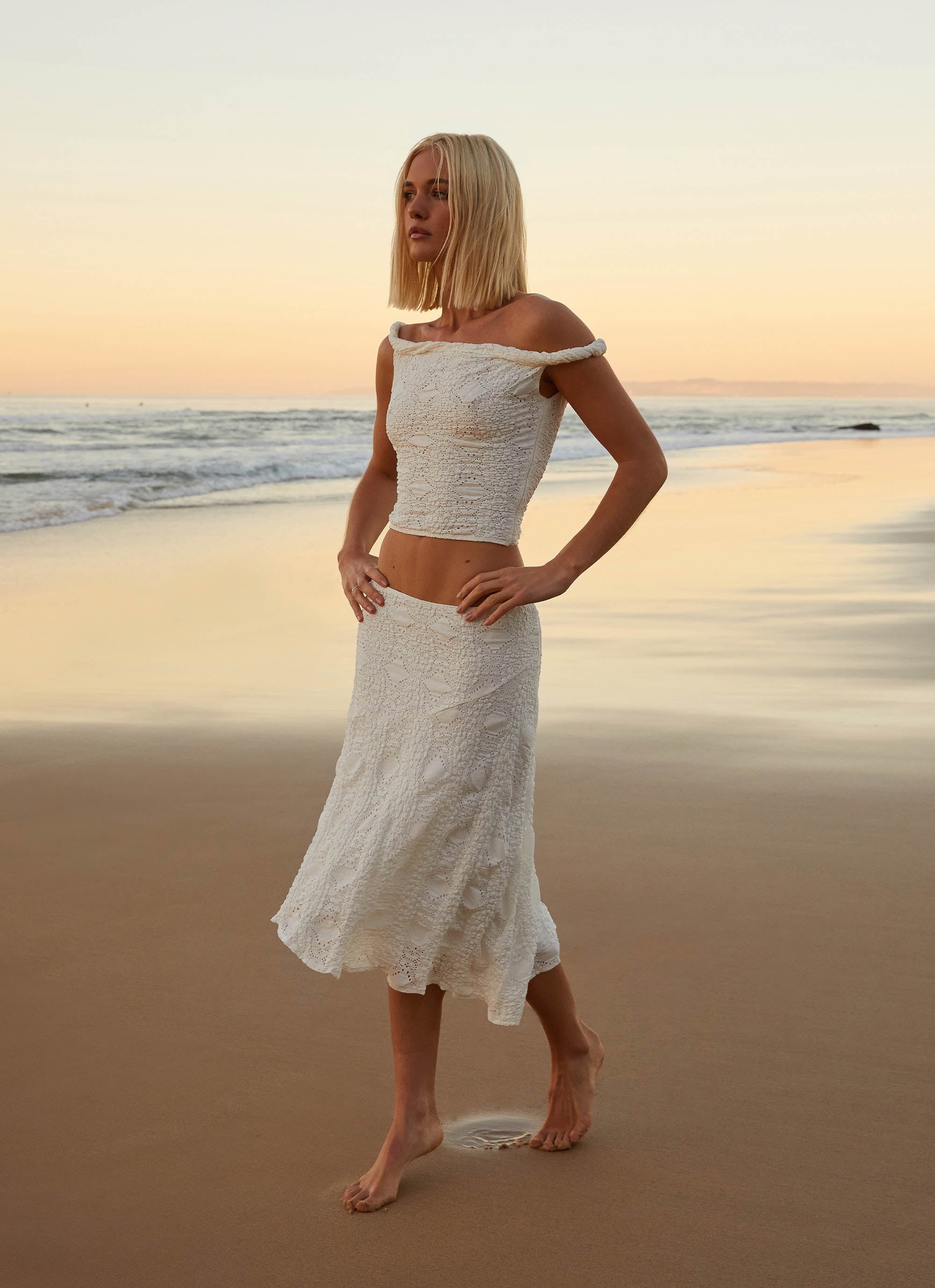 Elegant White Diamond Sky Midi Skirt for Women - Perfect for Weddings, Parties & Casual Outfits | Flowy A-Line Skirt with Unique Diamond Pattern
