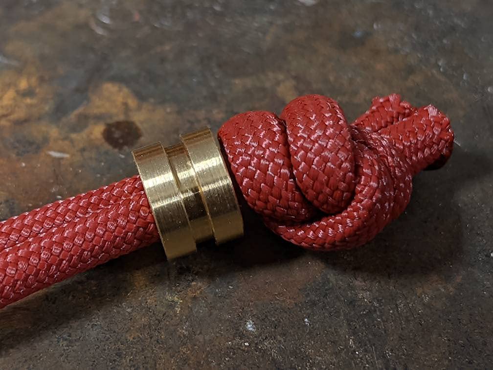 Small Brass Lanyard Bead with Free Paracord Lanyard - Keychain Accessory for ID Badges, Keys & Outdoor Gear - Perfect for Hiking, Camping & Everyday Carry (EDC)