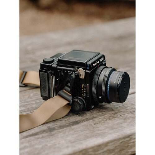 Peak Design Slide Camera Strap (Coyote) - Adjustable & Comfortable Neck Strap for DSLR & Mirrorless Cameras - Perfect for Travel, Hiking & Outdoor Photography