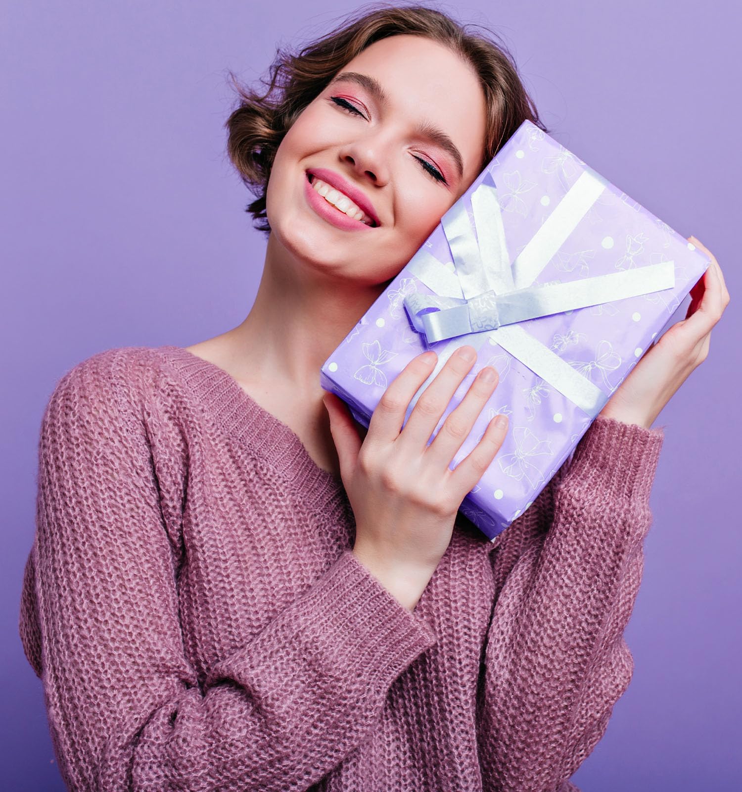Relaxing Lavender Spa Gift Basket for Women - Self Care, Birthday, Valentine's, Mother's Day, Christmas Gifts for Mom, Wife, Girlfriend, Best Friend - Perfect for Home Spa Nights, Get Well Soon, and Stress Relief