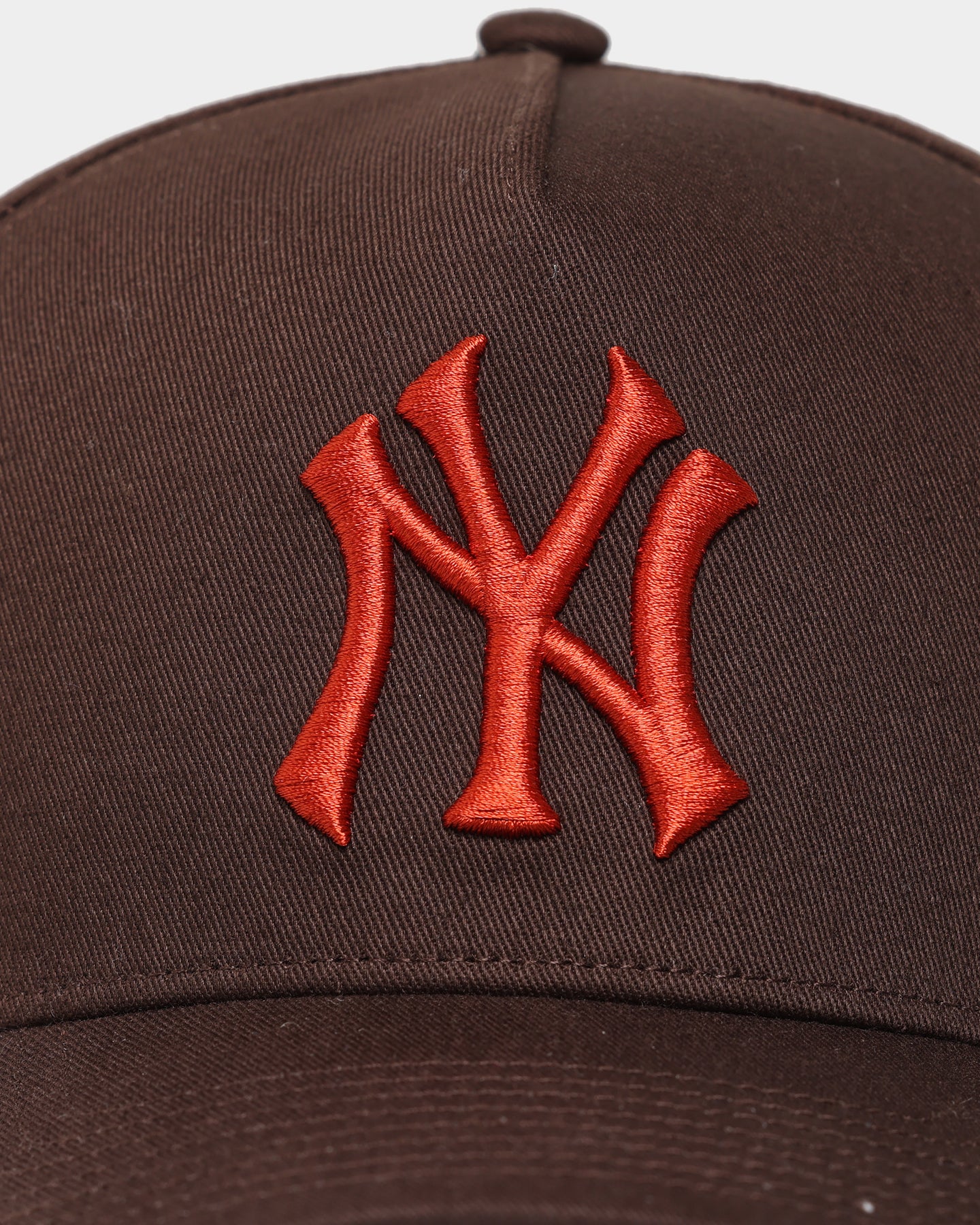 New York Yankees 'Caramel Chocolate' 47 Brand MVP DT Snapback Hat - Brown/Caramel Adjustable Baseball Cap for Men & Women - Perfect for Sports Games, Streetwear Fashion & Yankees Fans