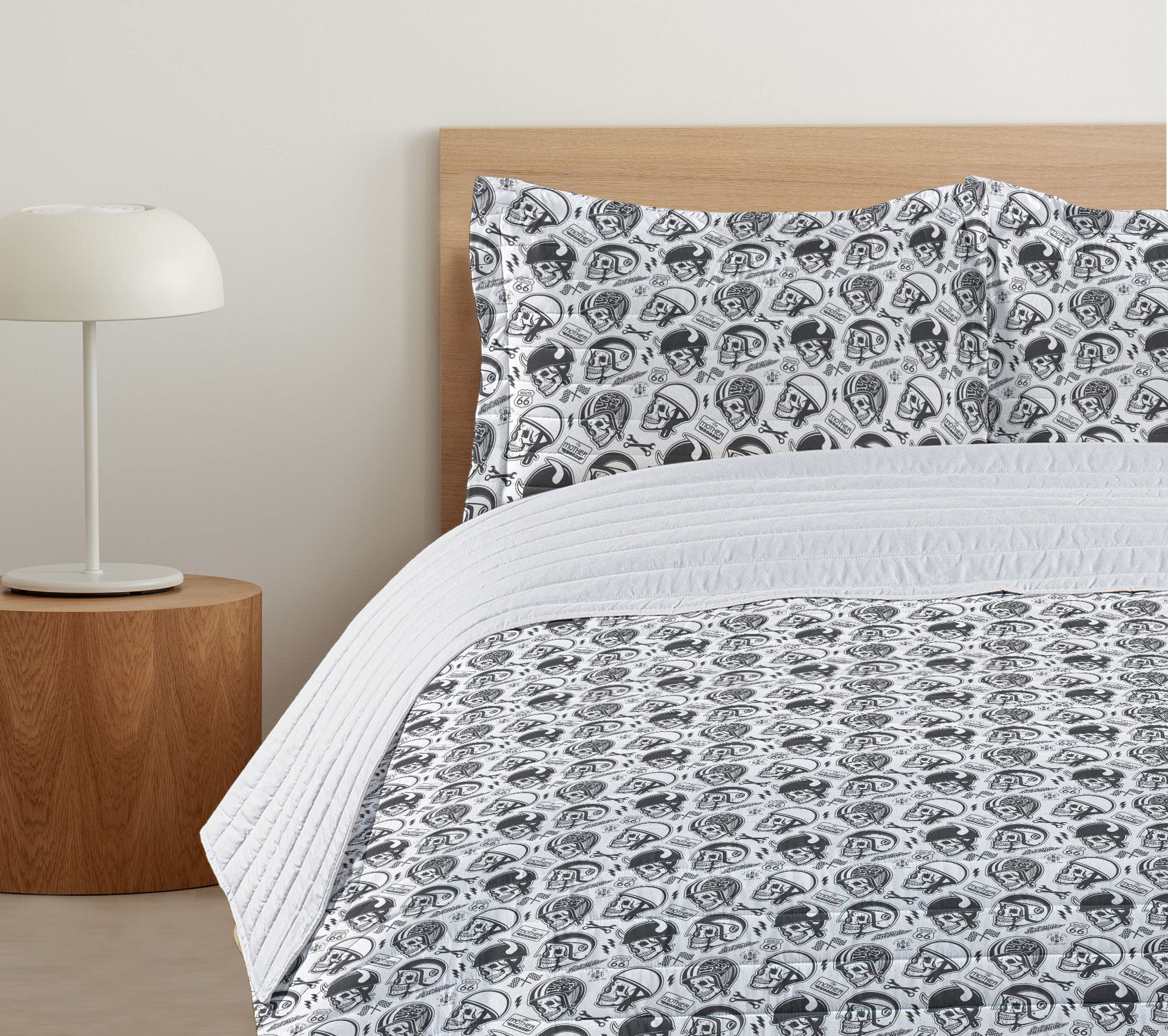 Ambesonne Men's Microfiber Bedspread Set - Grey Skull Biker Design, Soft Comforter with Pillow Shams, King Size Charcoal Grey & White | Perfect for Motorcycle Enthusiasts, Man Caves & Biker Themed Bedrooms