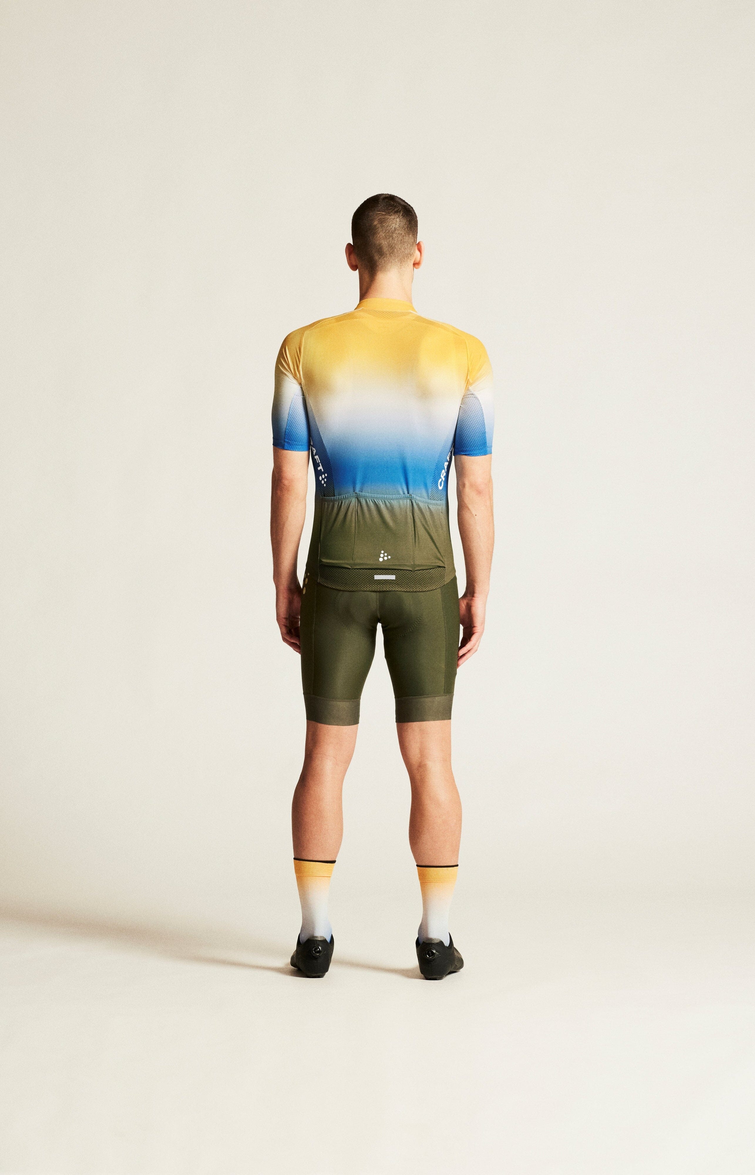 Men's ADV Endur Graphic Cycling Jersey - Breathable & Moisture-Wicking Performance Bike Shirt for Mountain & Road Cycling | Ideal for Training, Racing & Outdoor Adventures