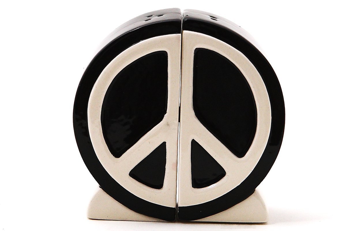 Vintage Peace Sign Salt and Pepper Shaker Set - 1960s Retro Kitchen Accessories for Spice Lovers | Perfect for Hippie Themed Dinner Parties & Retro Home Decor