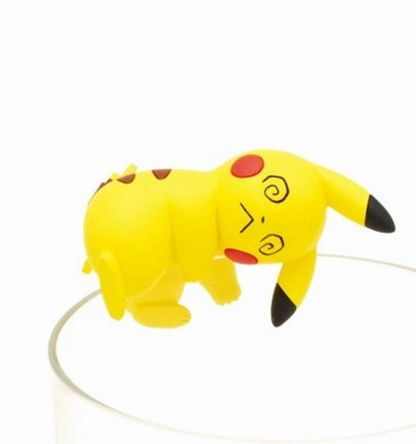 Pokemon Putitto Series 2 - 2 Inch Hanger Pikachu Mini Figure Collectible Toy - Perfect for Kids' Backpacks, Room Decor & Anime Fans Collection