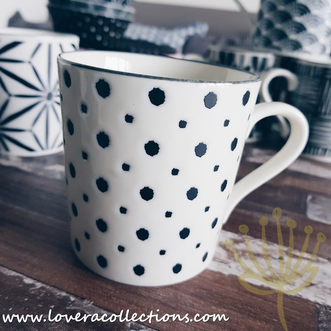 Awasaka Black & White Modern Dots Dinnerware Set - 12-Piece Porcelain Plates & Bowls for Stylish Dining - Perfect for Dinner Parties, Restaurant-Style Meals & Home Decor