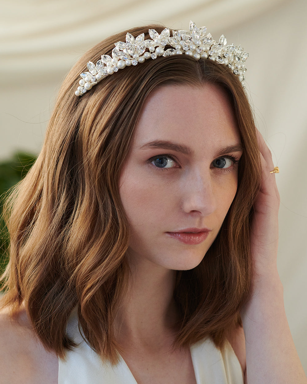 Zinnia Pearl Tiara - Elegant Bridal Hair Accessory for Weddings, Prom & Special Occasions