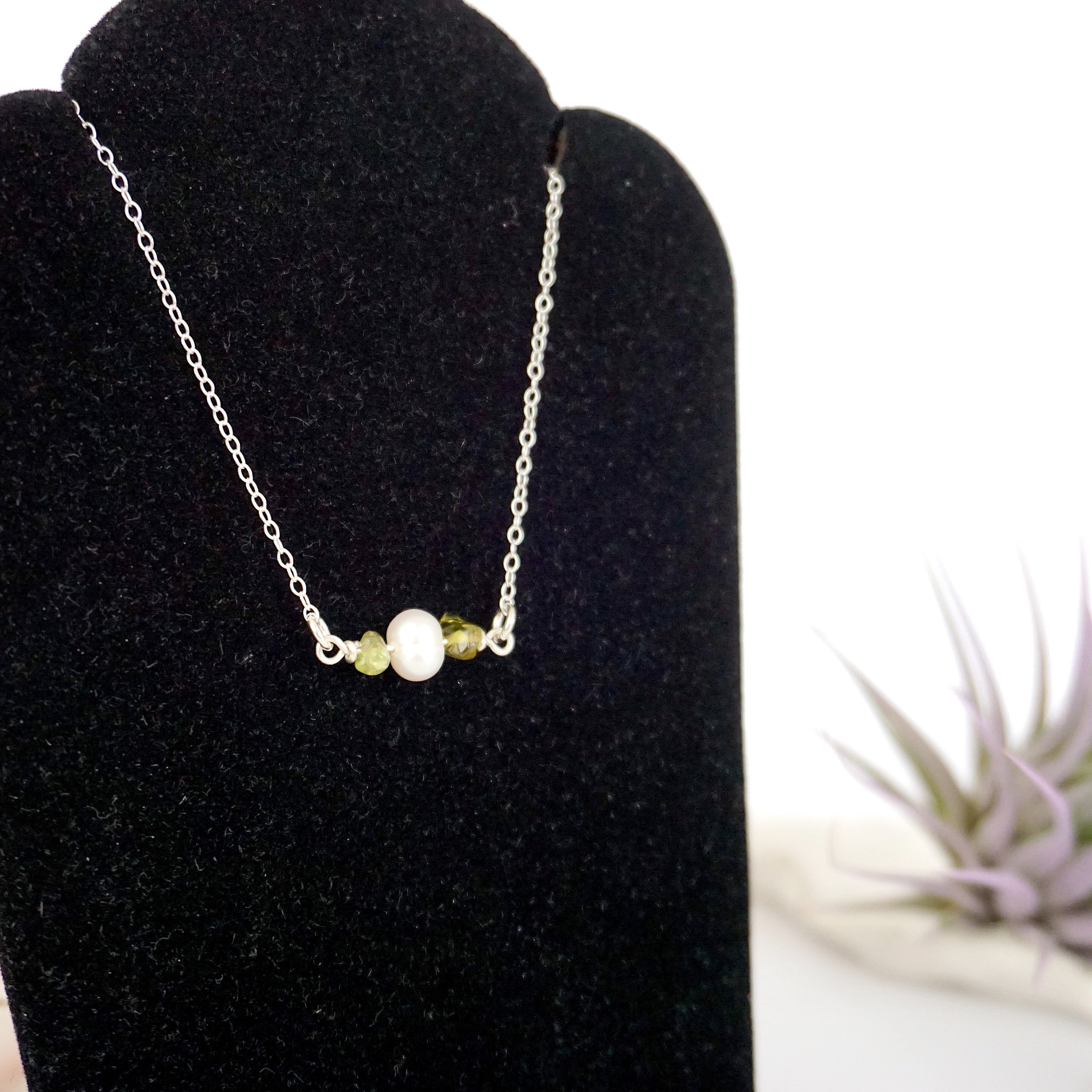 Peridot & Pearl Charm Necklace - Elegant Dainty Jewelry for Women | Perfect Gift for Birthday, Anniversary & Special Occasions