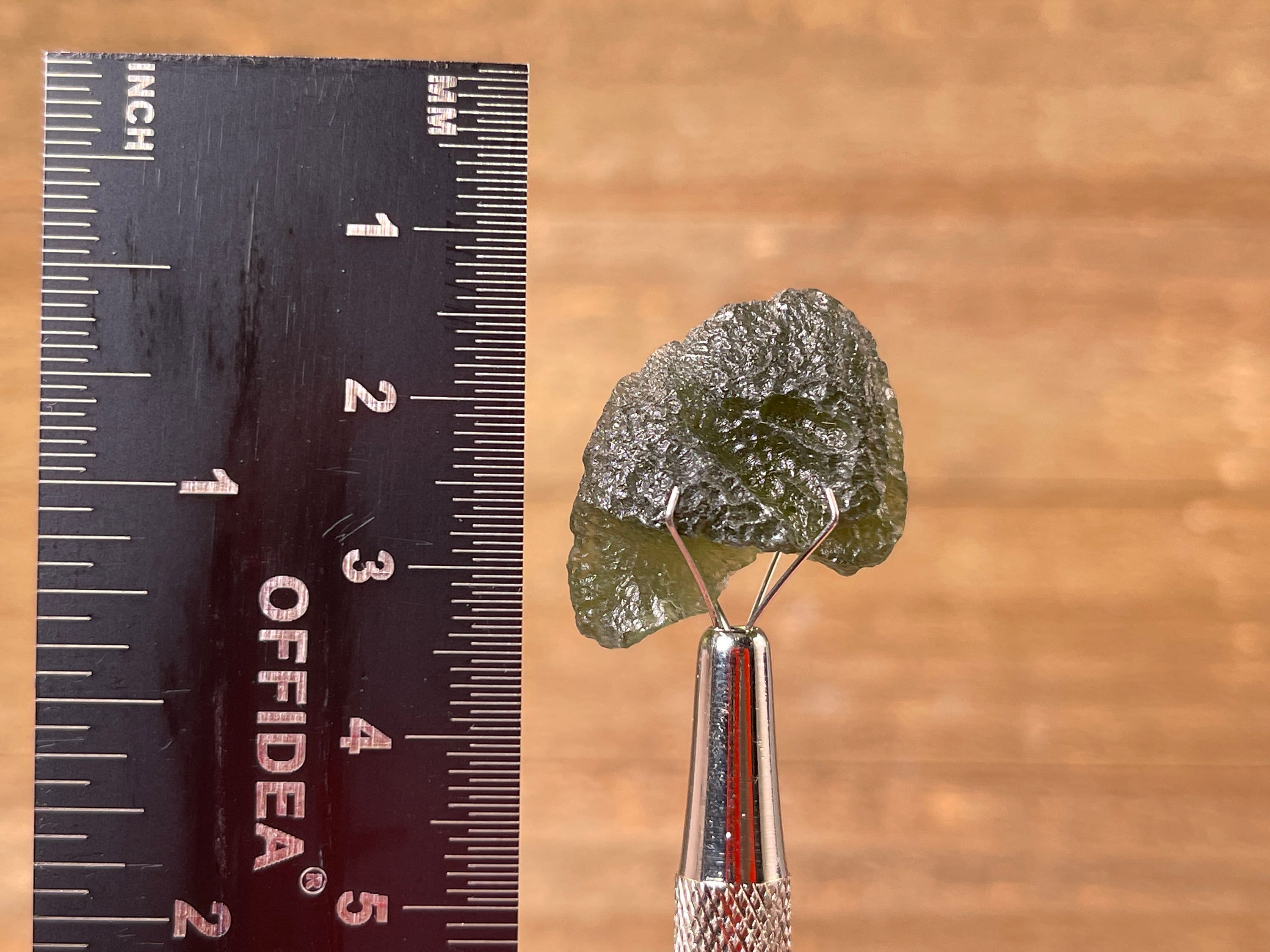 5.5g Genuine Raw Moldavite Crystal Stone - Natural Green Moldavite for Jewelry Making, Meditation & Energy Healing (41873)