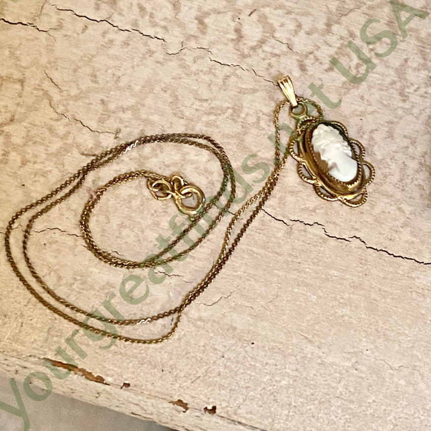 Vintage 12k Yellow Gold Filled Carved Shell Cameo Pendant Necklace - Elegant Antique Jewelry for Women, Perfect for Weddings, Anniversaries & Special Occasions