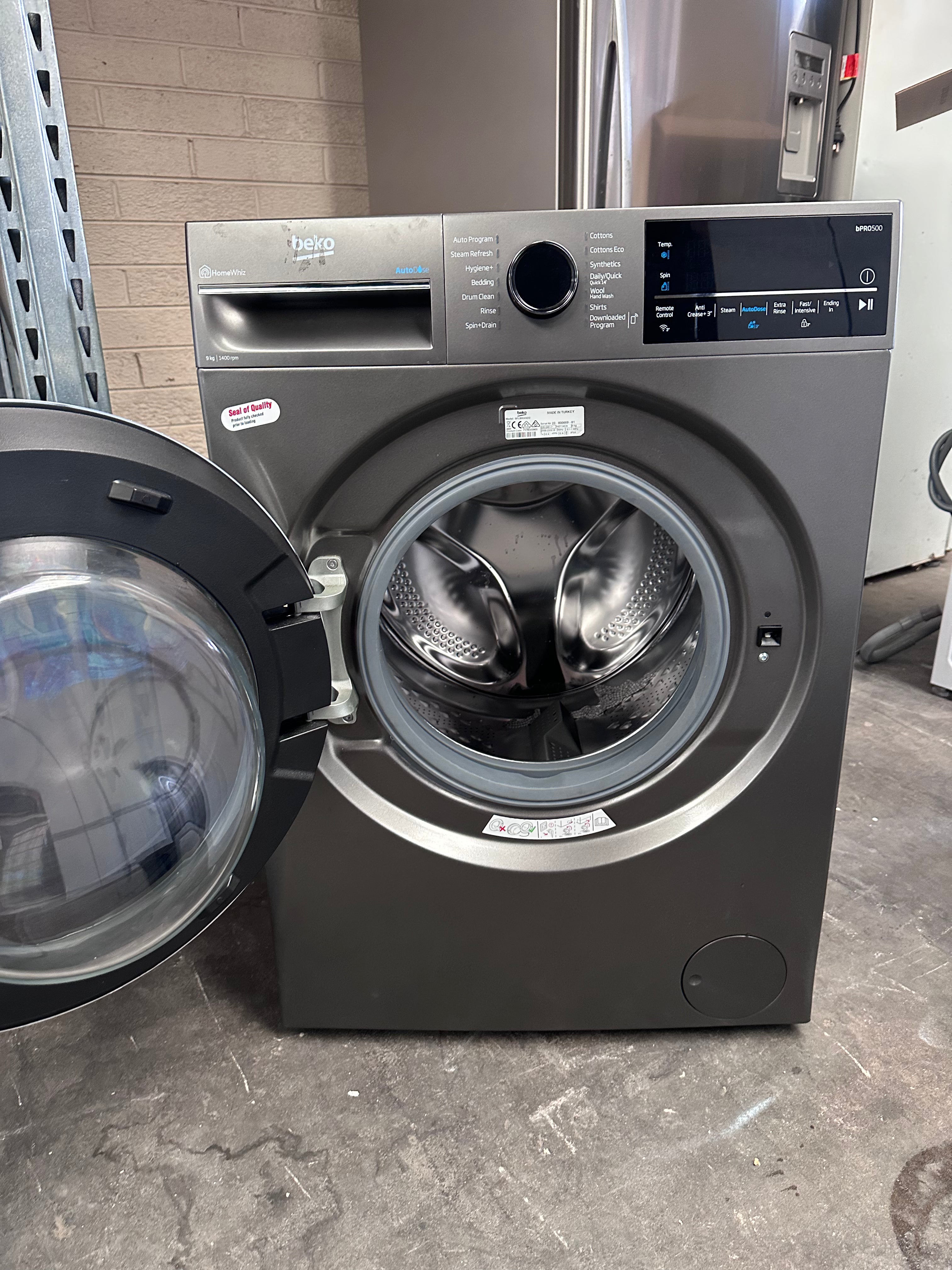 Beko BFLB904ADG 9kg Auto Dose Front Load Washing Machine - Graphite (Factory Second) | Energy Efficient Laundry Solution for Apartments & Small Homes