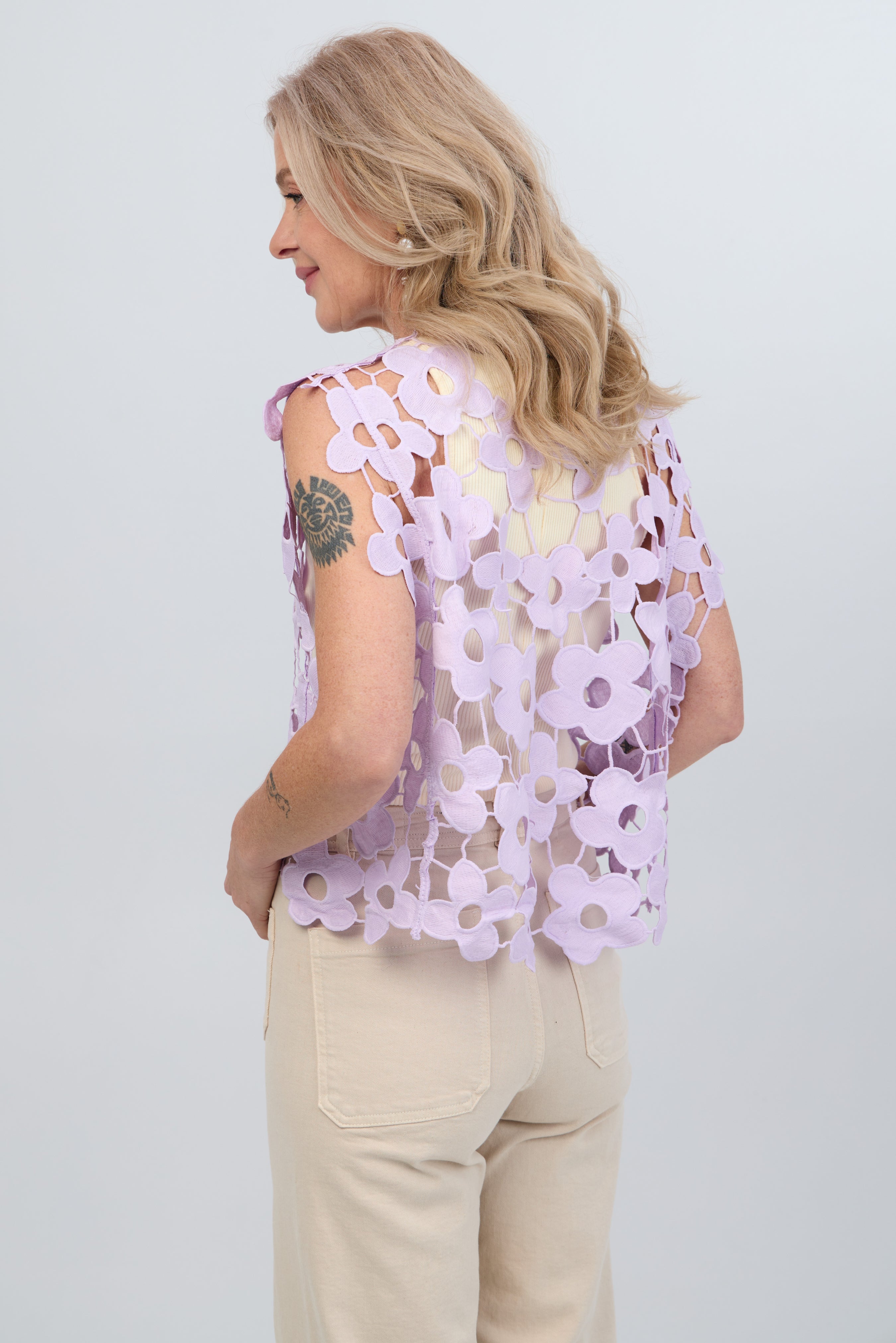 Floral Open Knit Vest Top for Women - Lightweight Summer Cardigan - Boho Chic Lace Cover Up for Beach, Vacation & Casual Outfits