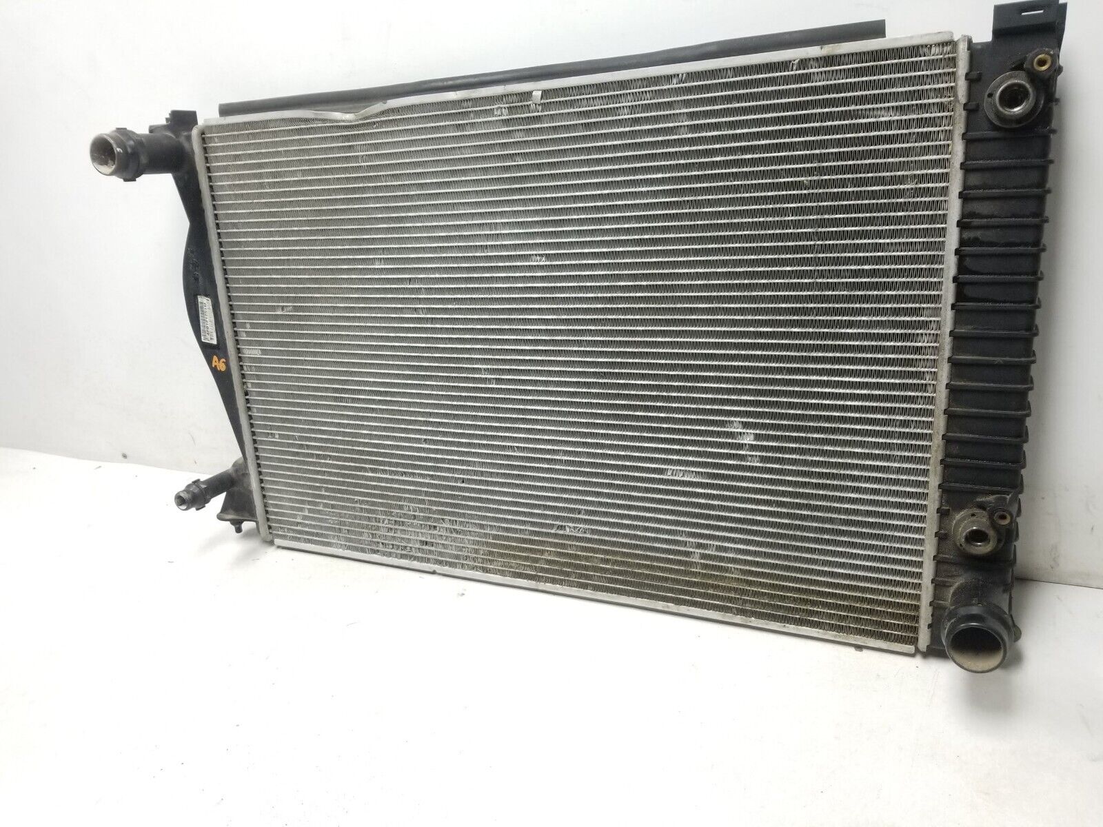 05-08 Audi A6 OEM Replacement Radiator 4F0121251M - Compatible with 2005-2008 Audi A6 Models - Perfect for Engine Cooling System Repair & Maintenance