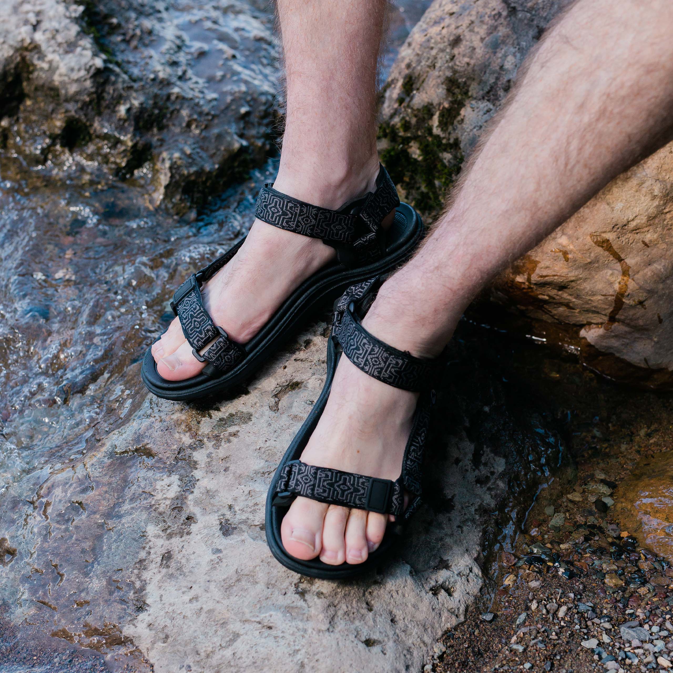 Men's Stonethwaite Adjustable Sandals - Lightweight Comfortable Outdoor Hiking & Beach Walking Shoes for Men