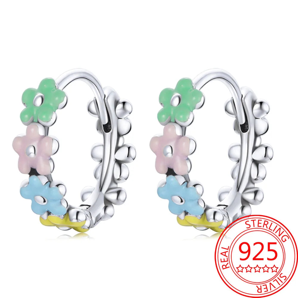 Cute Bee Earrings for Girls - Gold Plated Dainty Honeycomb Jewelry Gift for Women & Teens - Perfect for Everyday Wear, Parties & Gifts