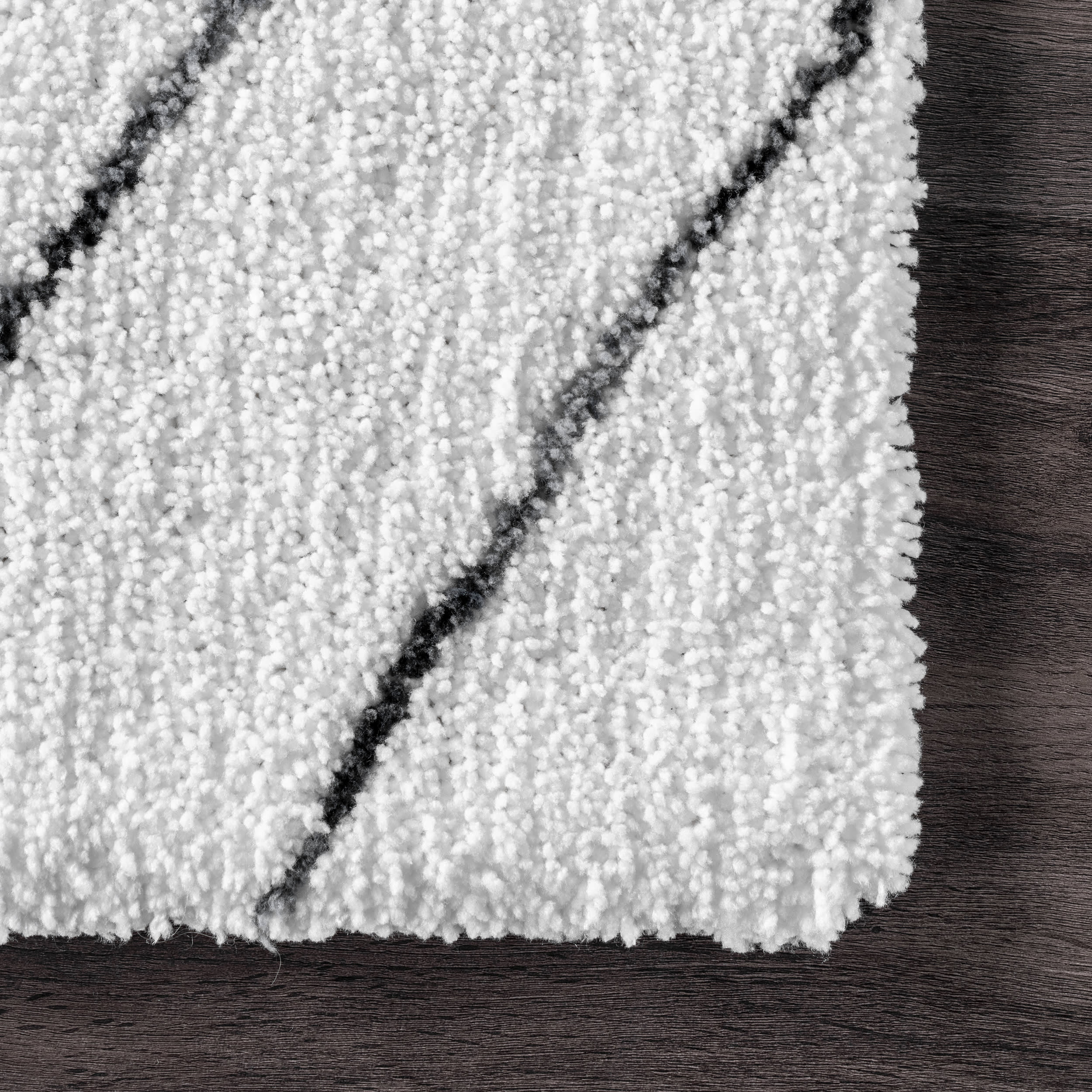 Premium Double Diamond Lattice Shag Rug - Soft Plush White Area Rug for Living Room, Bedroom & Nursery | Cozy Home Decor & Floor Mat for Comfortable Seating Areas